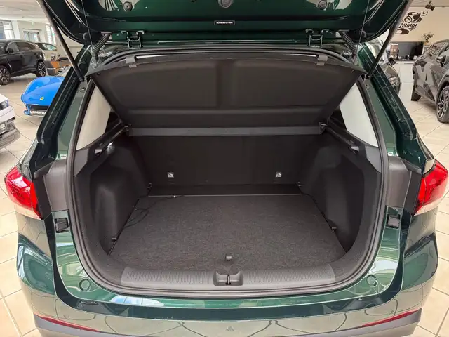 MG ZS view 6