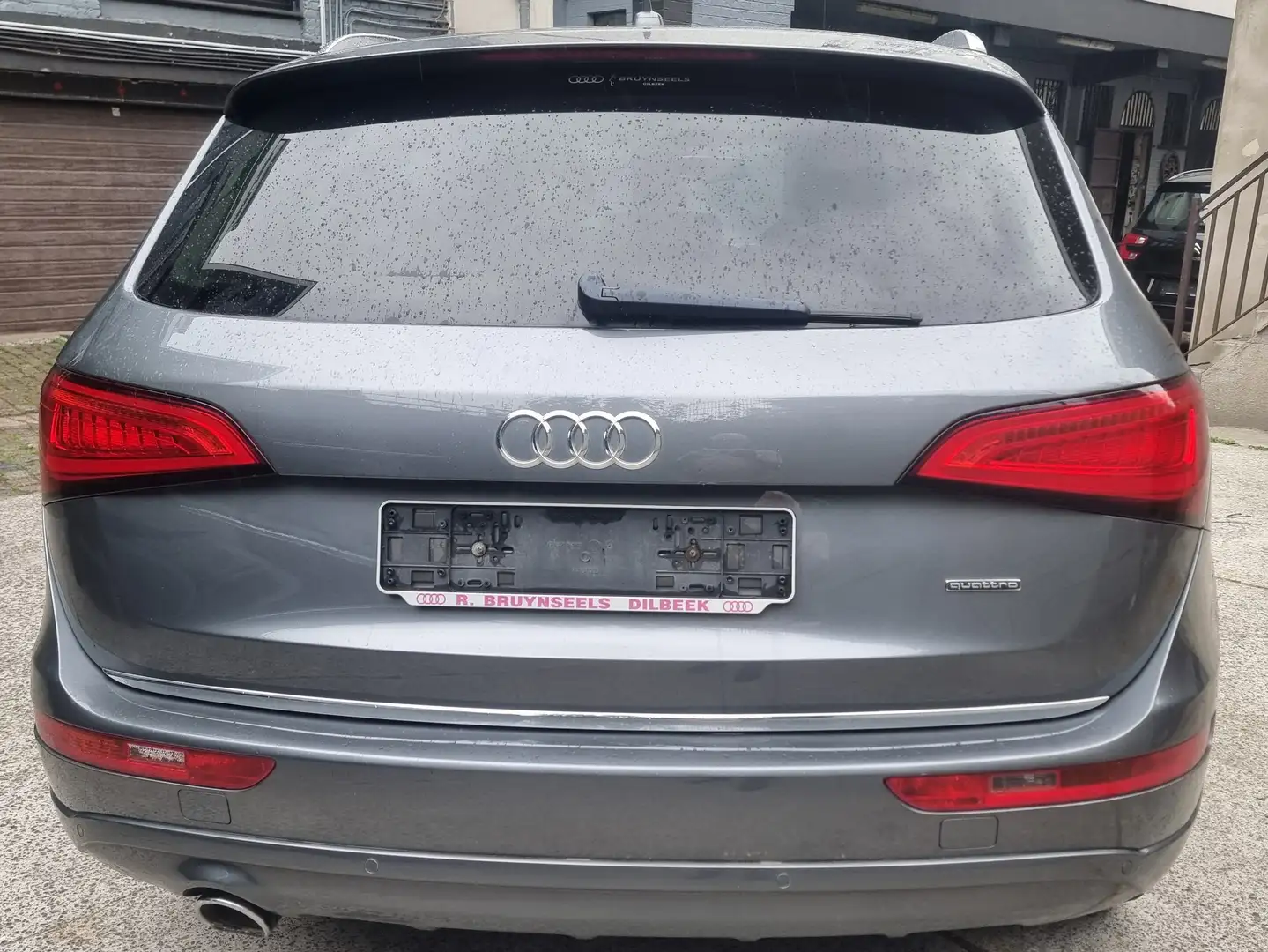 Audi Q5 2.0 TDi Quattro S tronic Grijs - 2
