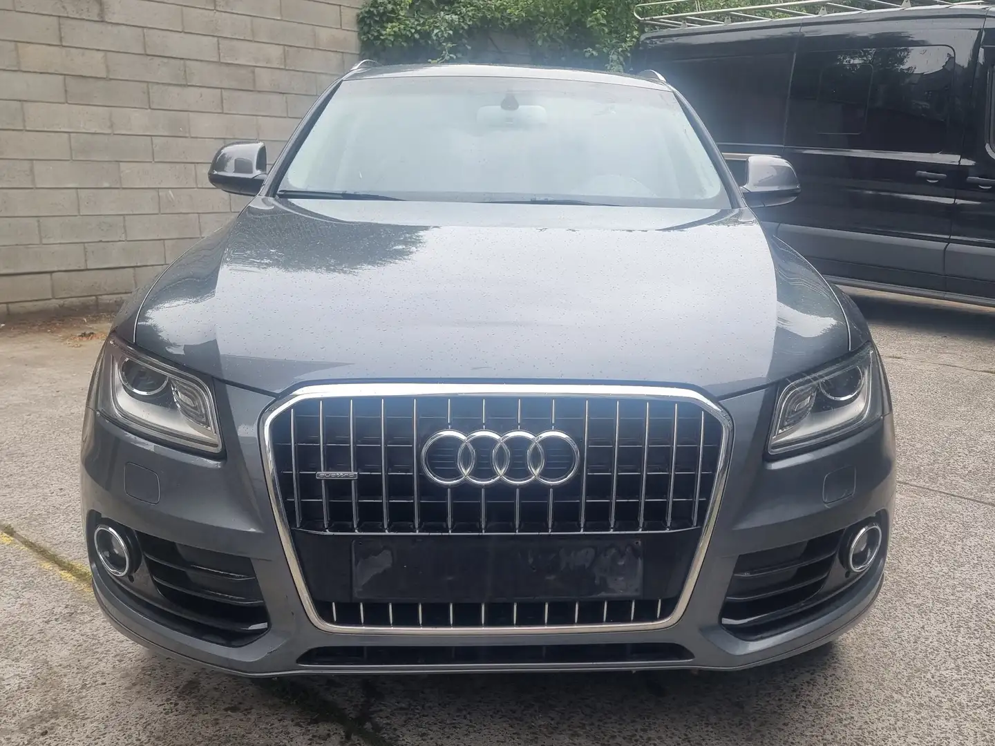 Audi Q5 2.0 TDi Quattro S tronic Grijs - 1