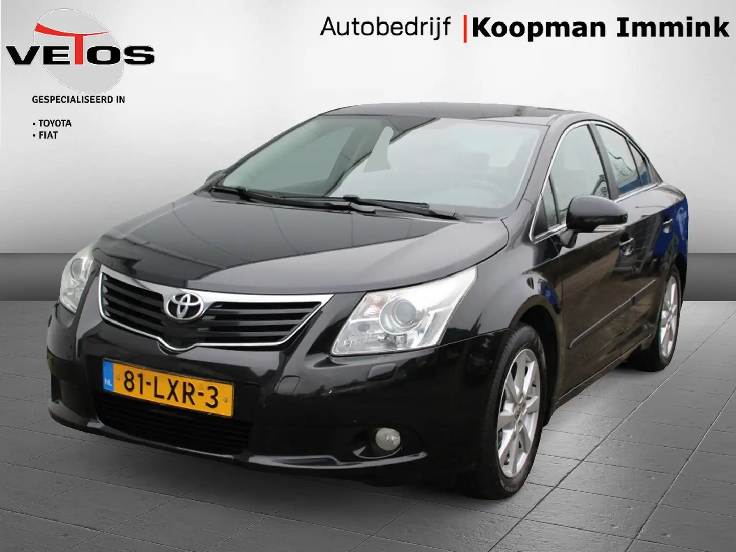 Toyota Avensis Sedan 2.0 VVTi Executive Business Automaat Schwarz - 1