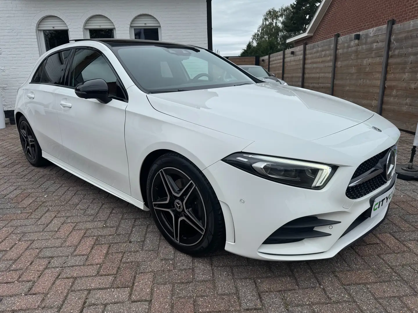 Mercedes-Benz A 180 "VERKOCHT-VENDU-SOLD!" Blanc - 2