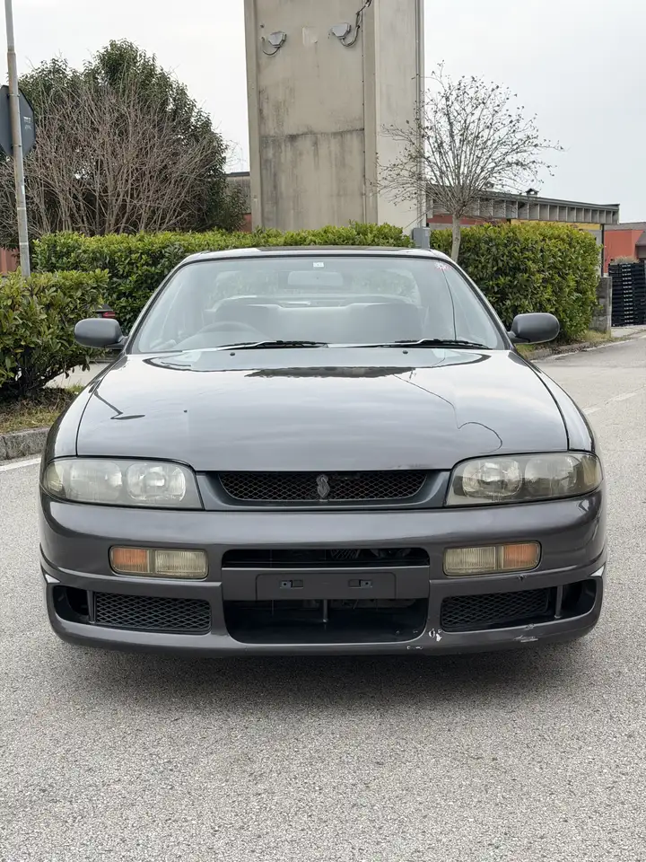 Nissan Skyline GTST 33, foto 2
