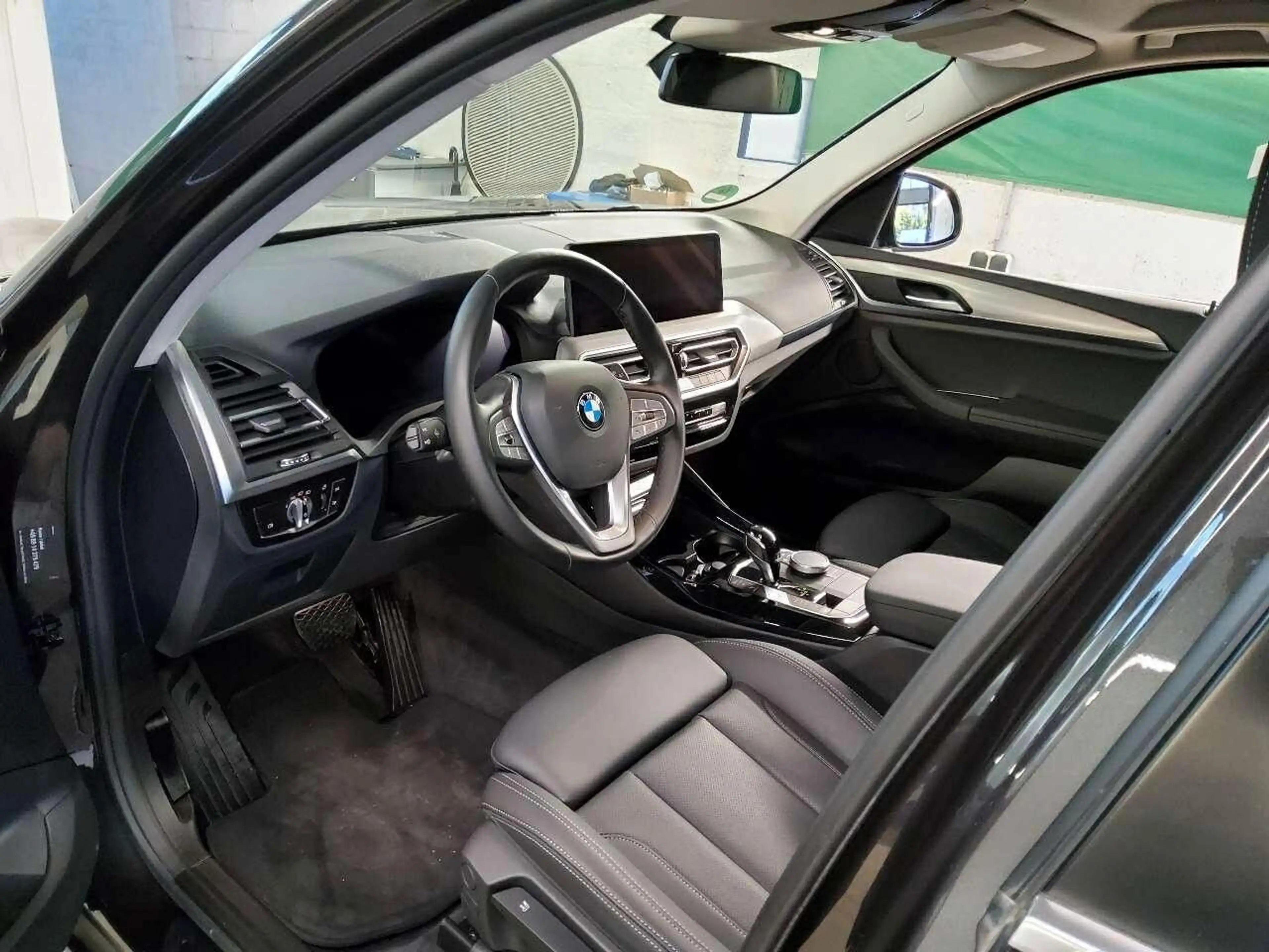 BMW X3 xDrive 20 i — photo 6