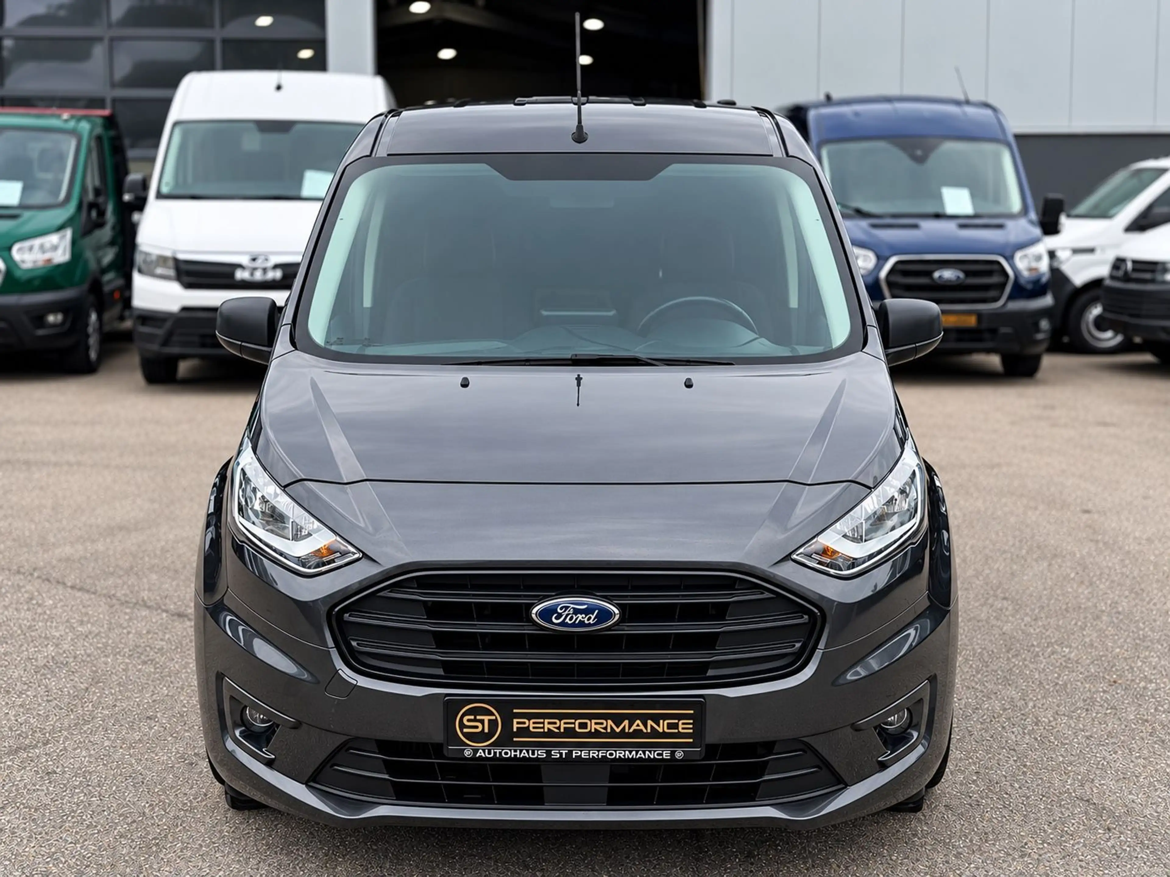 Ford Transit Connect L1 KLIMA NAVI KAMERA SHZ 1HAND — photo 2