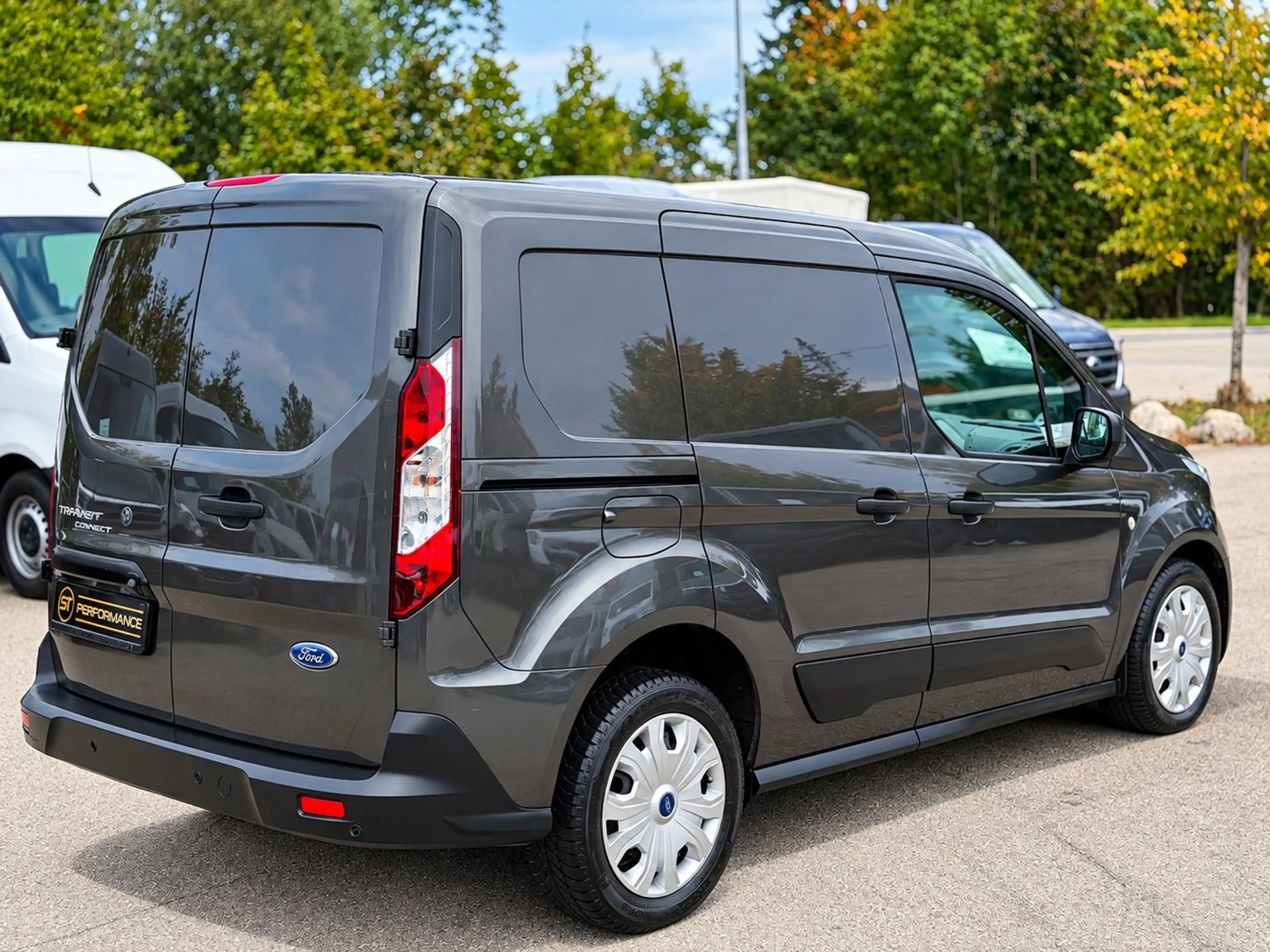 Ford Transit Connect L1 KLIMA NAVI KAMERA SHZ 1HAND — photo 5