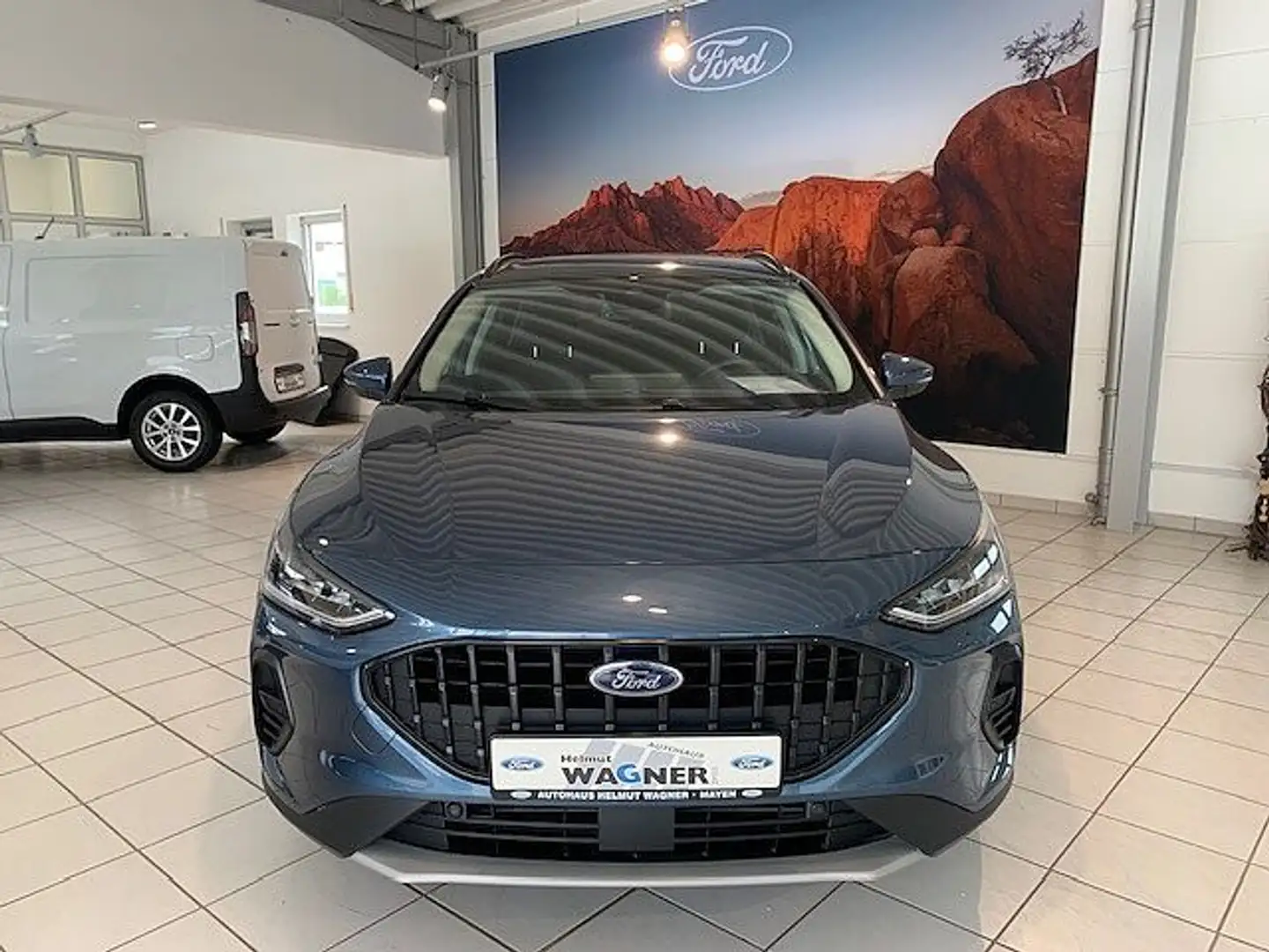 Ford Focus Turnier 1.0  ACTIVE X/RFK/TWA/PANO-D Bleu - 2