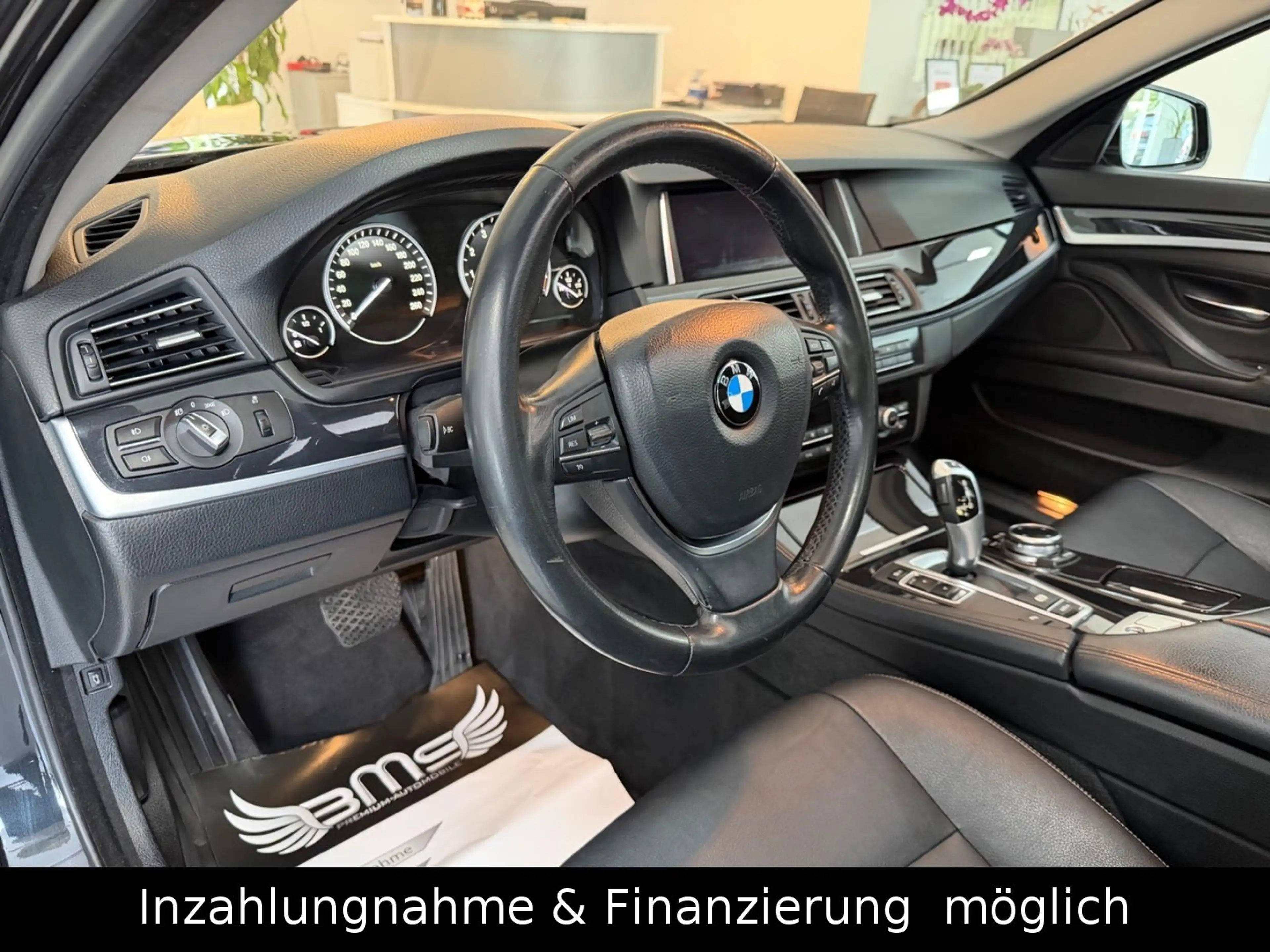 BMW 520 i 5 Touring Pano.Top Zustand — photo 11
