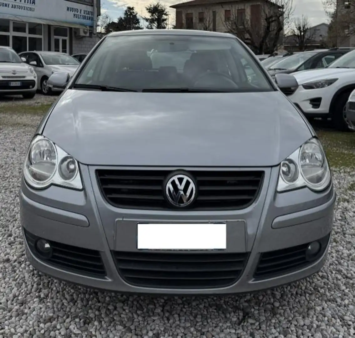 Volkswagen Polo Polo 5p 1.4 tdi Comfortline Grijs - 1
