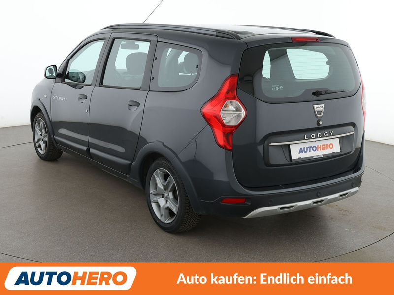 Dacia Lodgy 1.3 TCe Stepway *NAVI*TEMPO*LIMITER*CAM* — photo 4