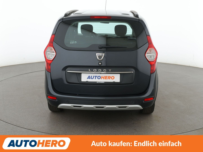 Dacia Lodgy 1.3 TCe Stepway *NAVI*TEMPO*LIMITER*CAM* — photo 5