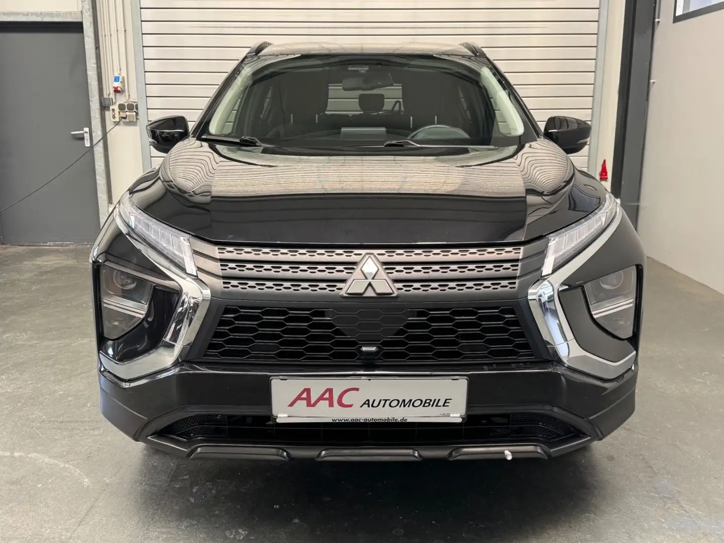 Mitsubishi Eclipse Cross Hybrid 4WD/CarPlay/Navi/KeyLess Schwarz - 2