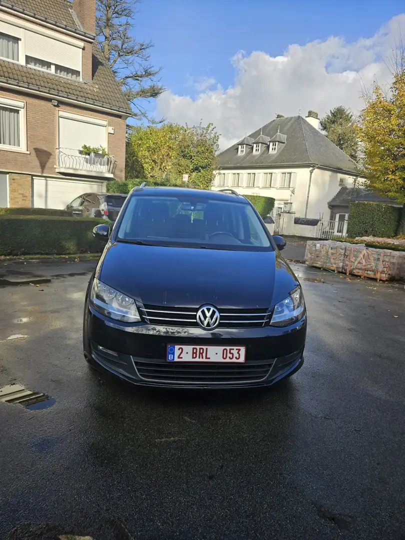 Volkswagen Sharan 2.0 CR TDi Highline BMT DSG Zwart - 1