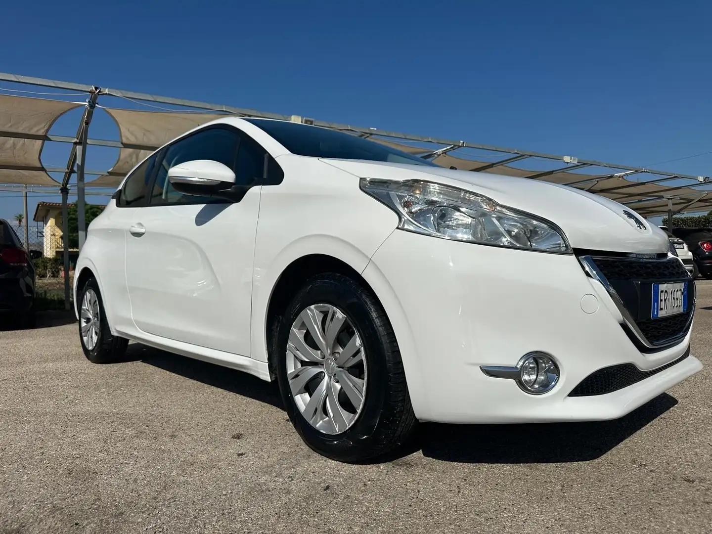 Peugeot 208 1.2 VTi 82 CV 3 porte Allure Bianco - 1