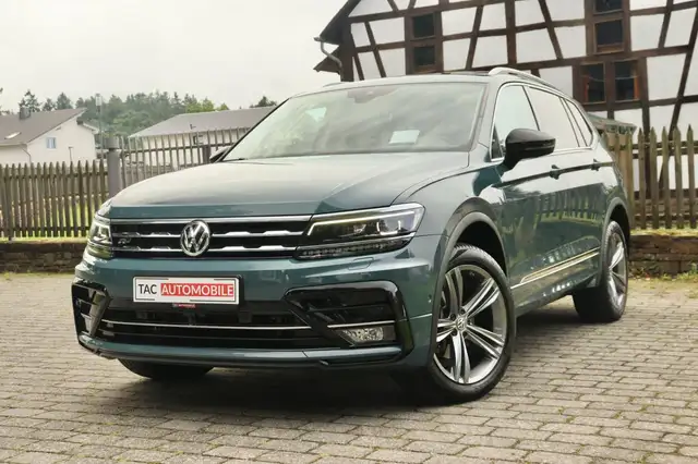 Volkswagen Tiguan Allspace R-line 4MO 7SITZ PANO AHK LED