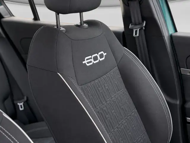 Fiat 600 view 4