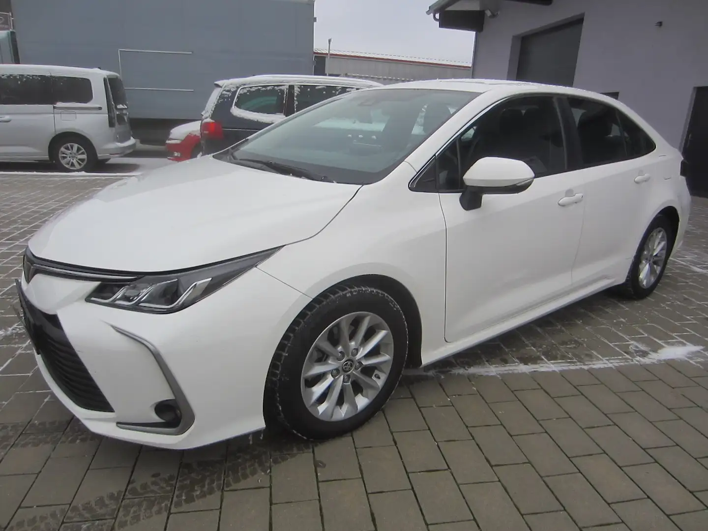 Toyota Corolla Corolla 1.5i Klimatronic,Kamera Weiß - 1