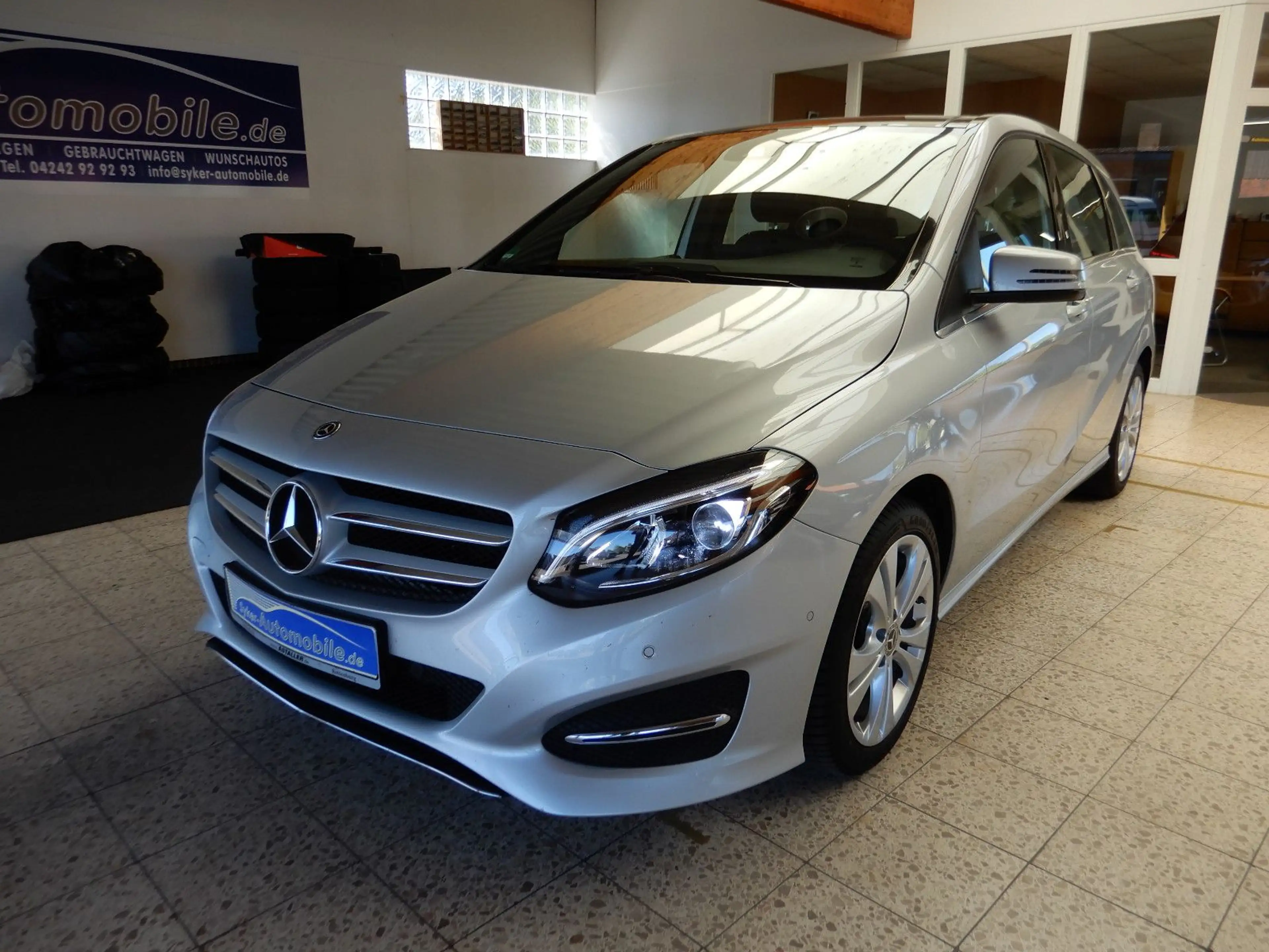 Mercedes-Benz B 220 d DCT, AHK,Panoramadach — photo 2