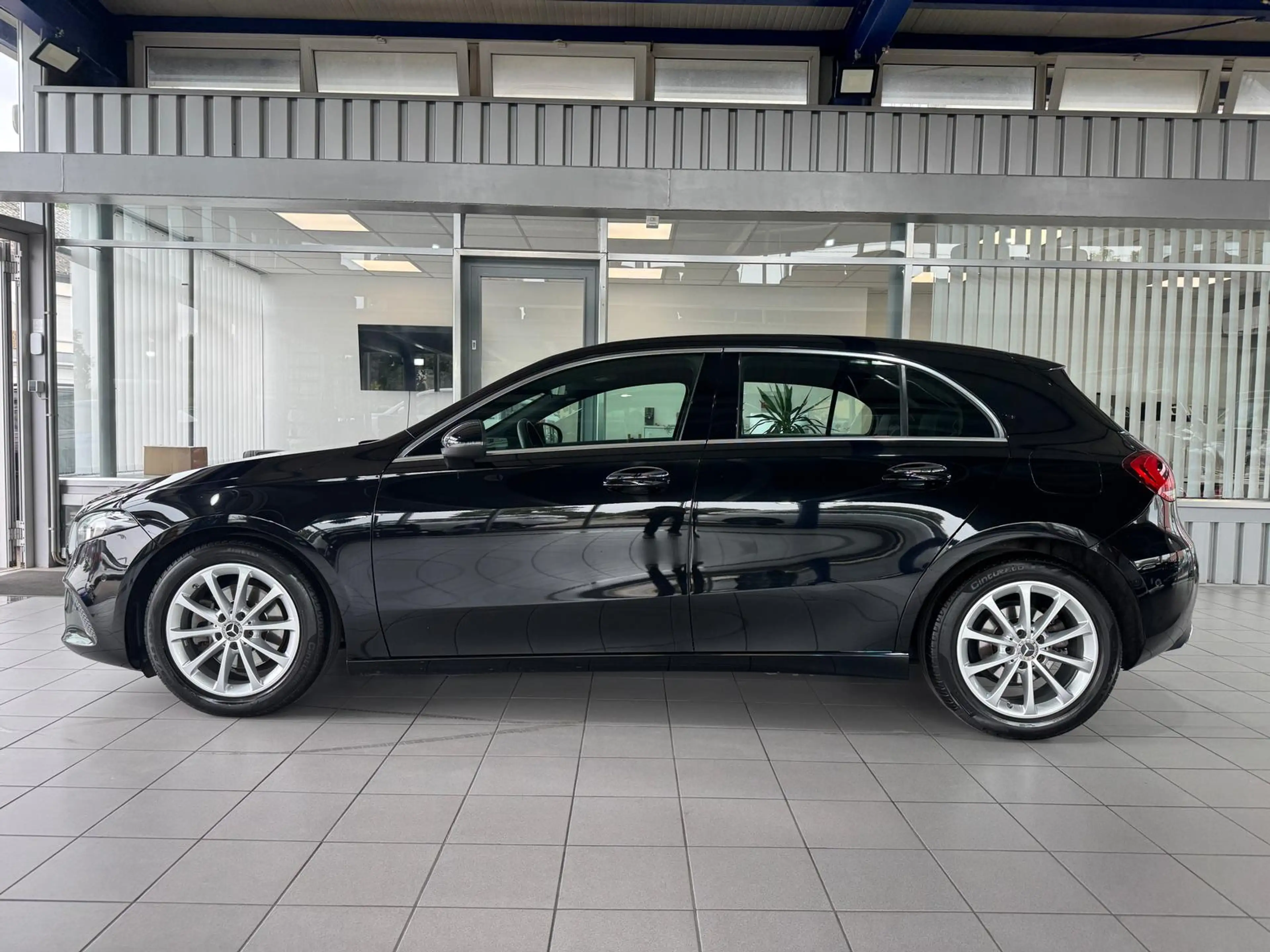Mercedes-Benz A 200 A200d Progressive 8G-DCT WIDESCREEN LED NAVI PDC — photo 6