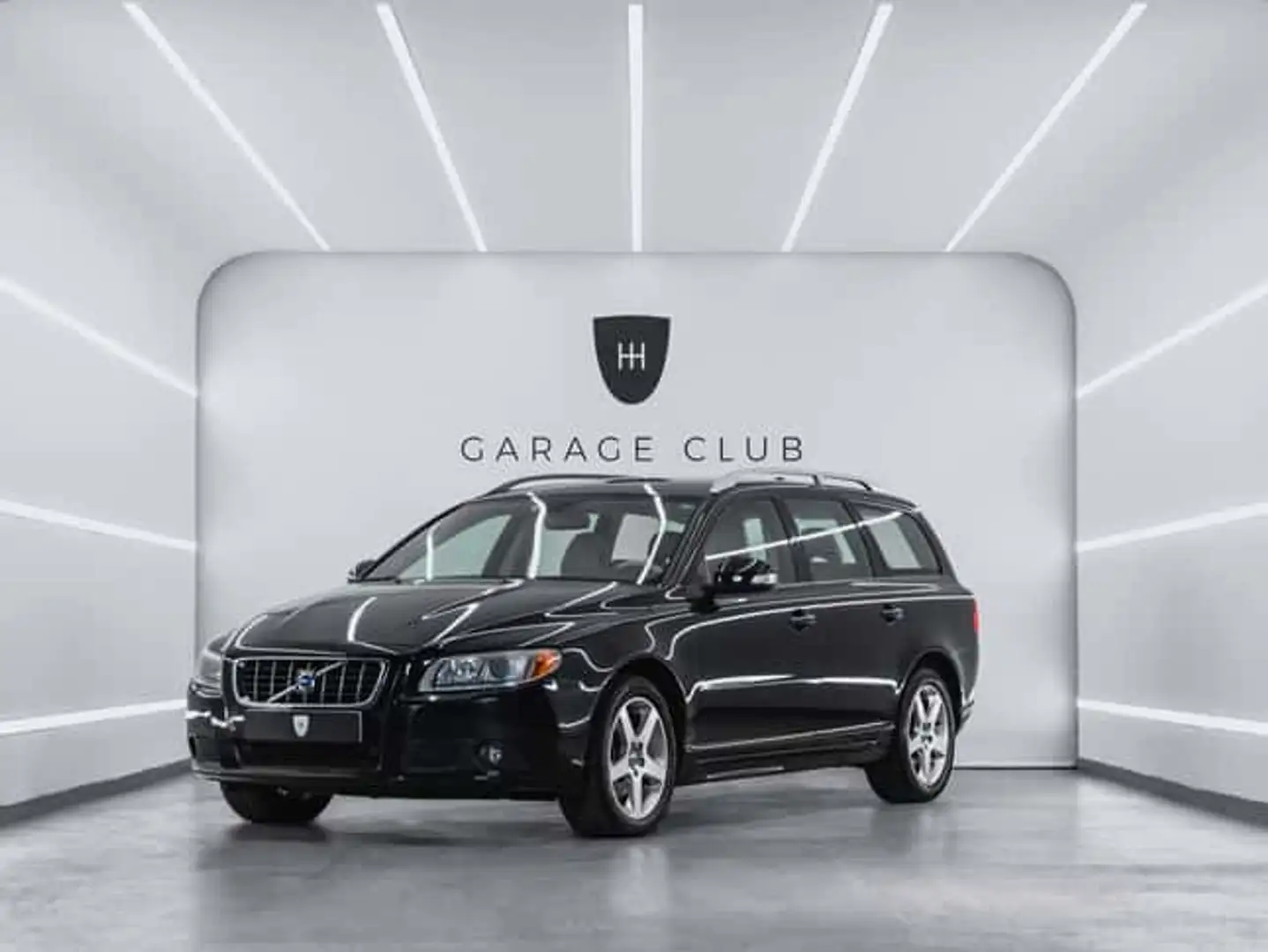 Volvo V70 2.0D Momentum - 1