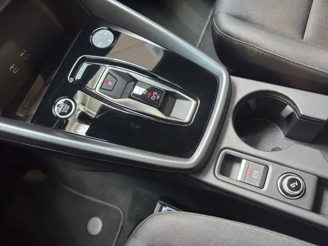 Audi A3 view 11