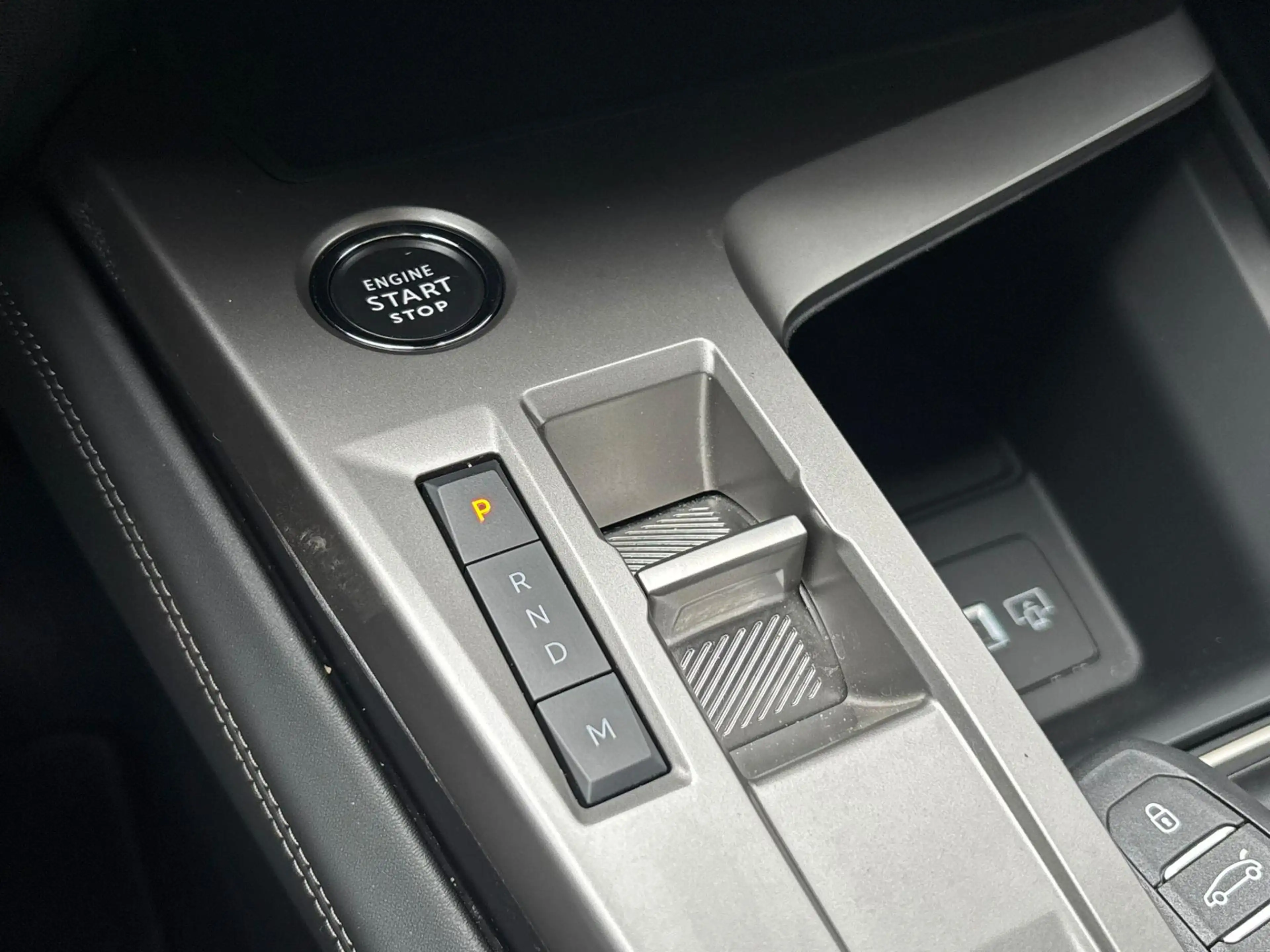 Peugeot 308 SW Allure AUTOMAAT — photo 24