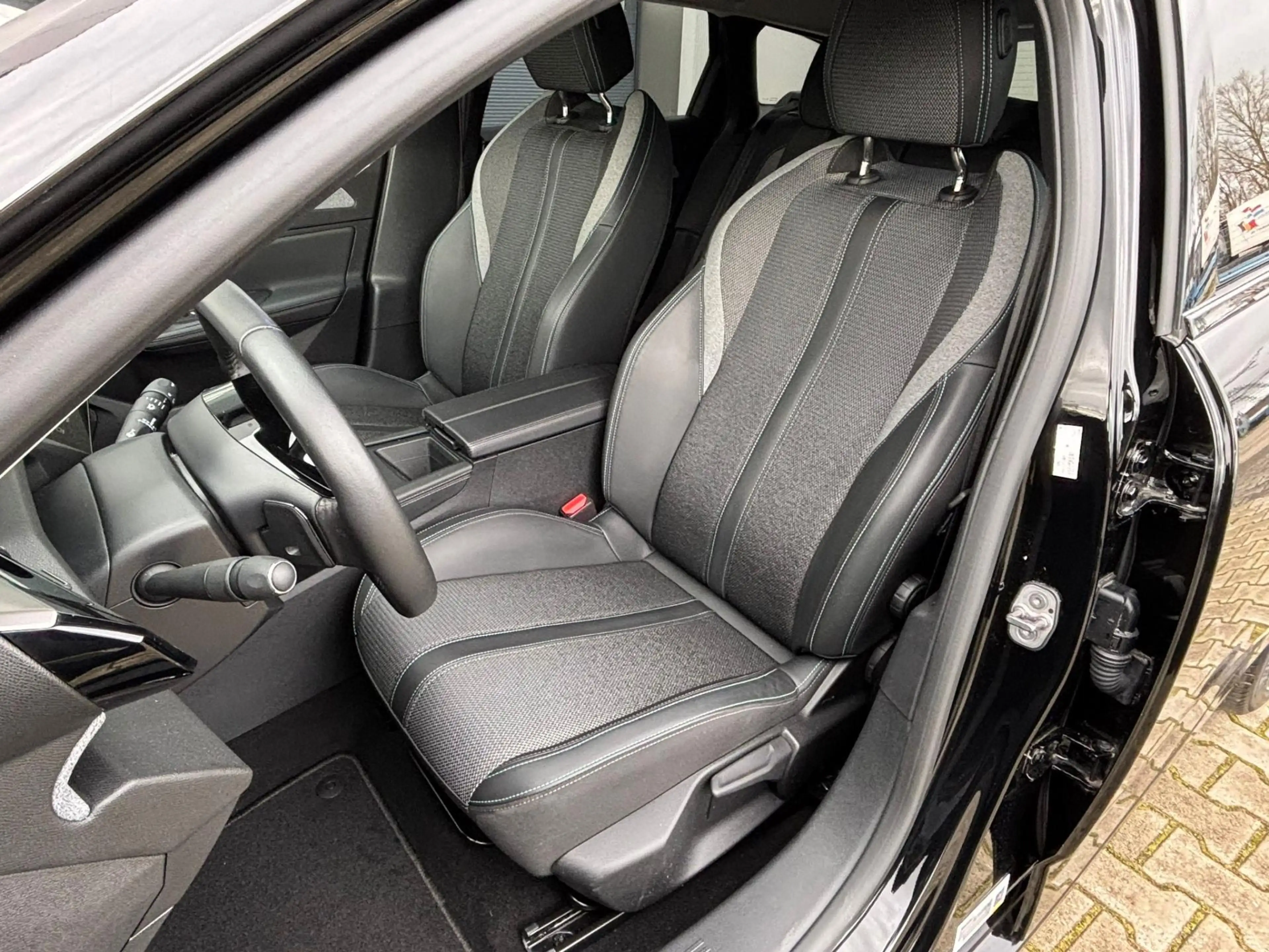 Peugeot 308 SW Allure AUTOMAAT — photo 15