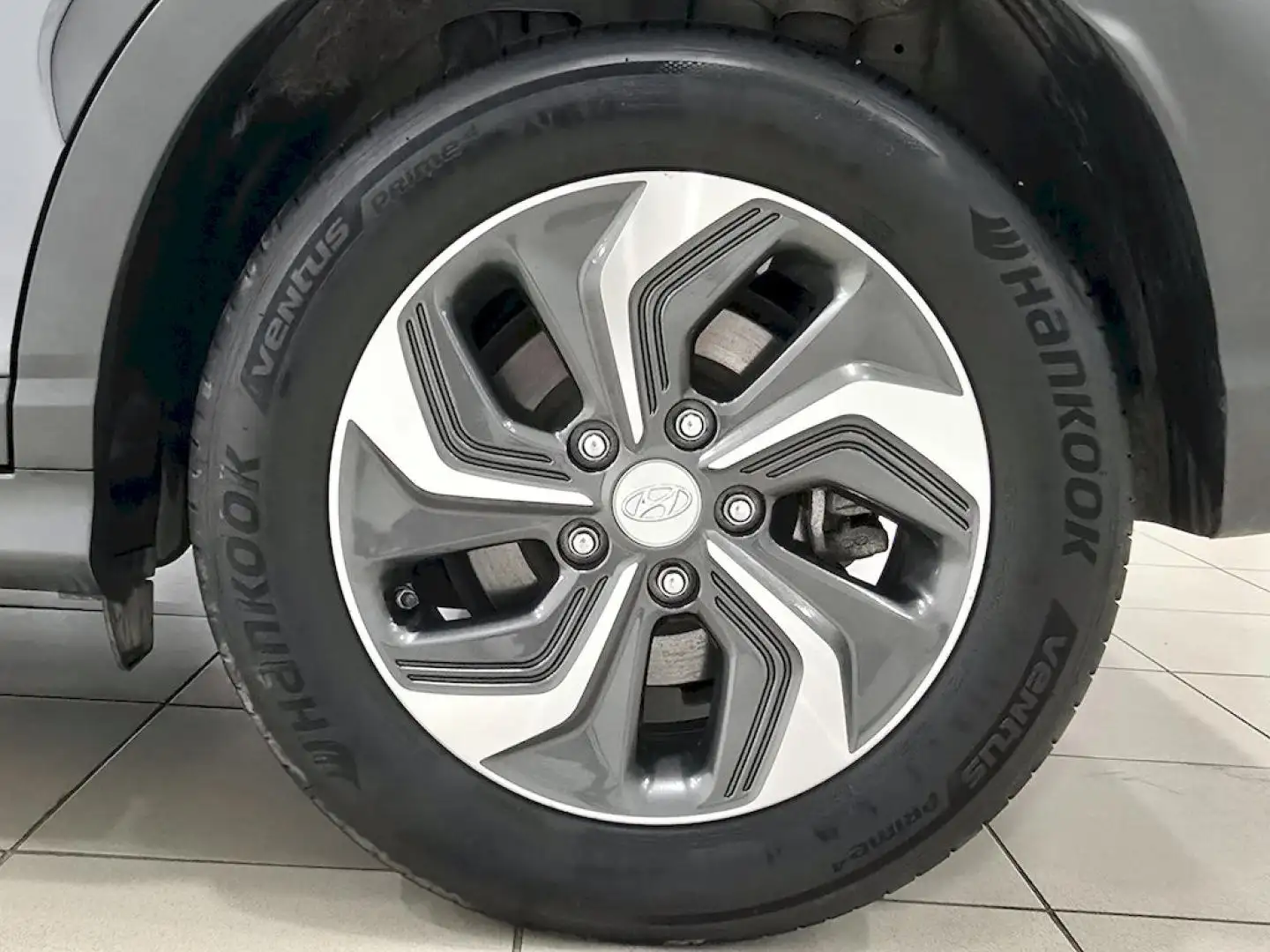 Hyundai KONA HEV 1.6 GDI DT Tecno Red Azul - 2