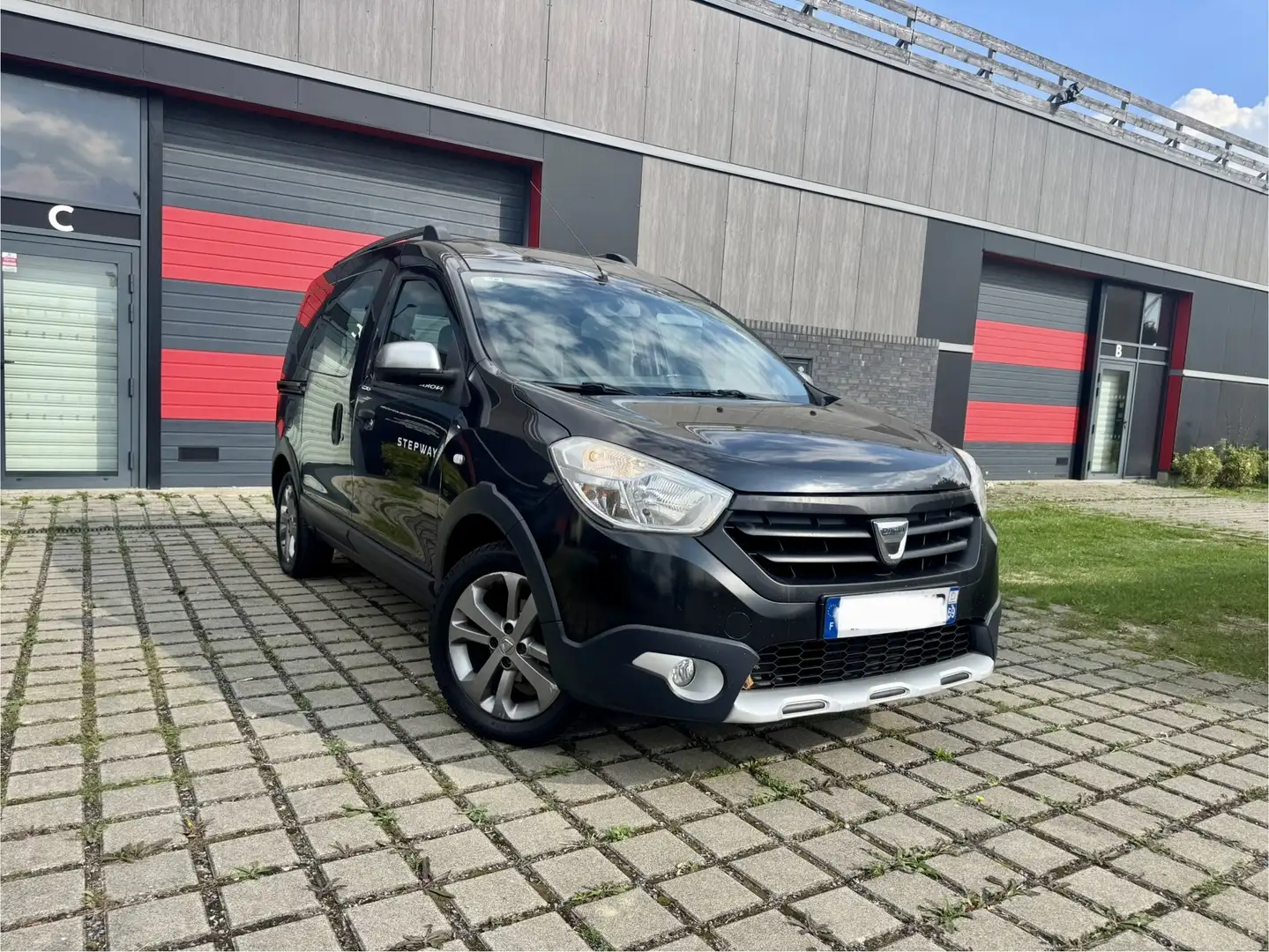 Dacia Dokker 1.5 dCi 90 eco2 Stepway - 2