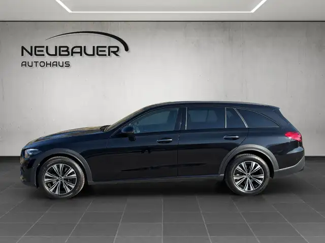 Mercedes-Benz C 220 d 4MATIC T-Modell All-Terrain Distr KeyGo Ansicht 4