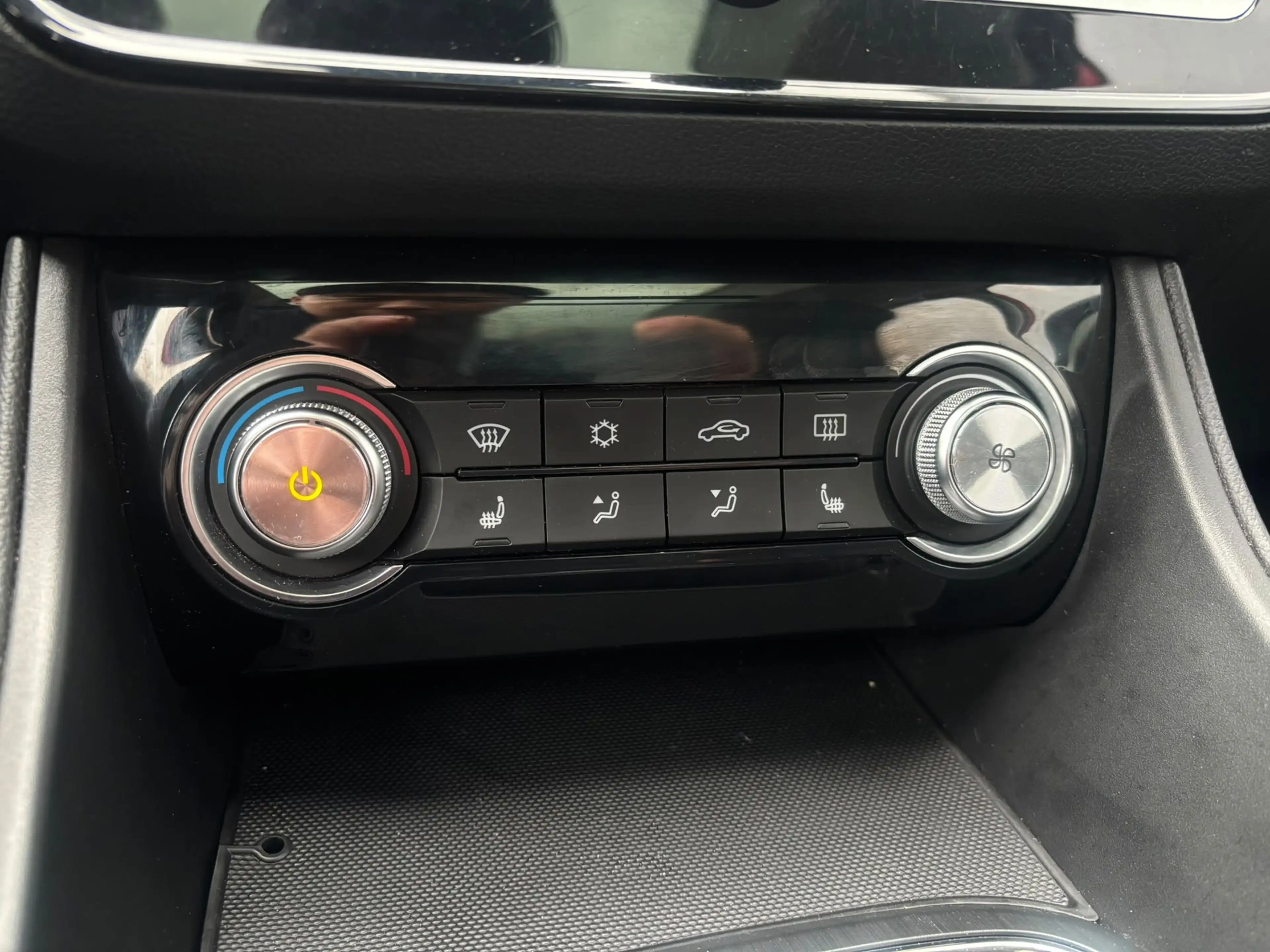 MG ZS MG EV Luxury 45 kWh - Panorama - Leder - Dak Drage — photo 14