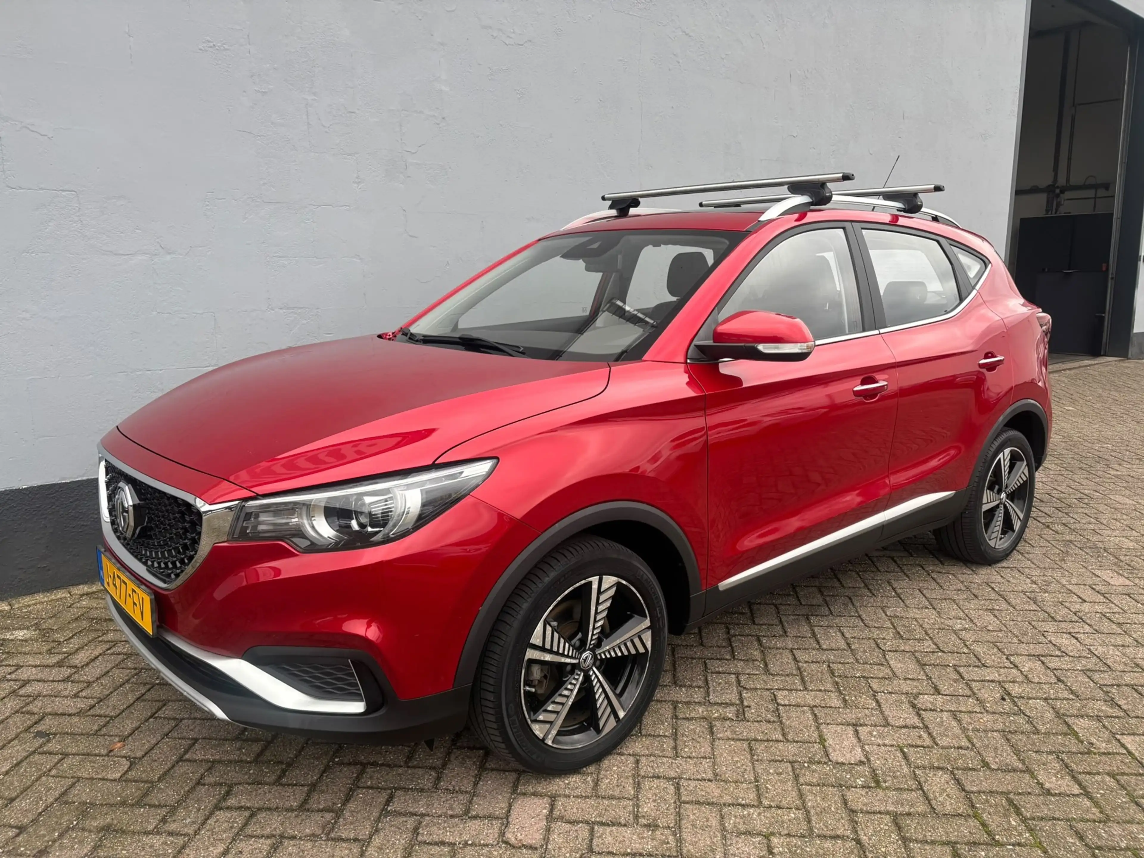 MG ZS MG EV Luxury 45 kWh - Panorama - Leder - Dak Drage