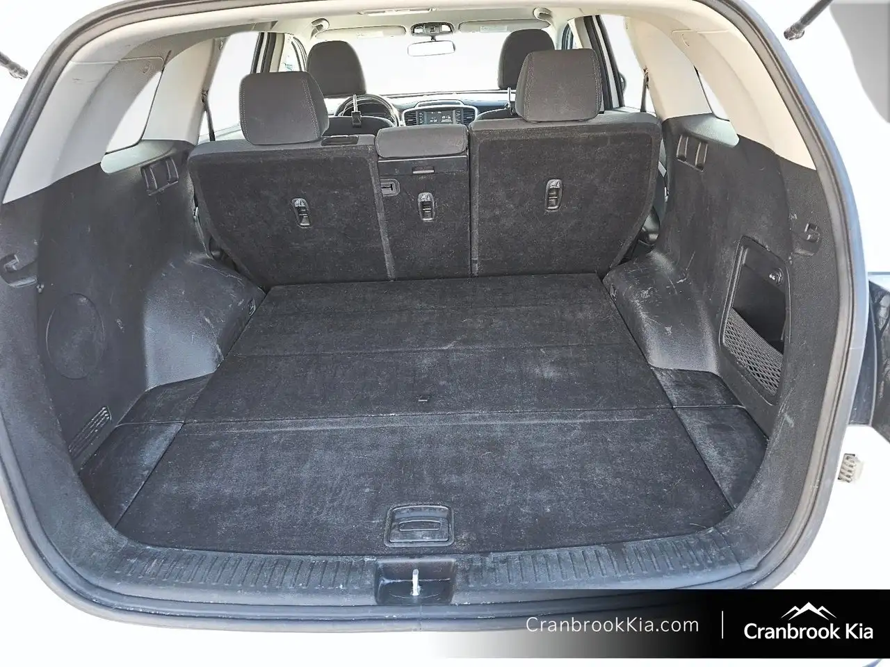 Kia Sorento снимка Kia Sorento