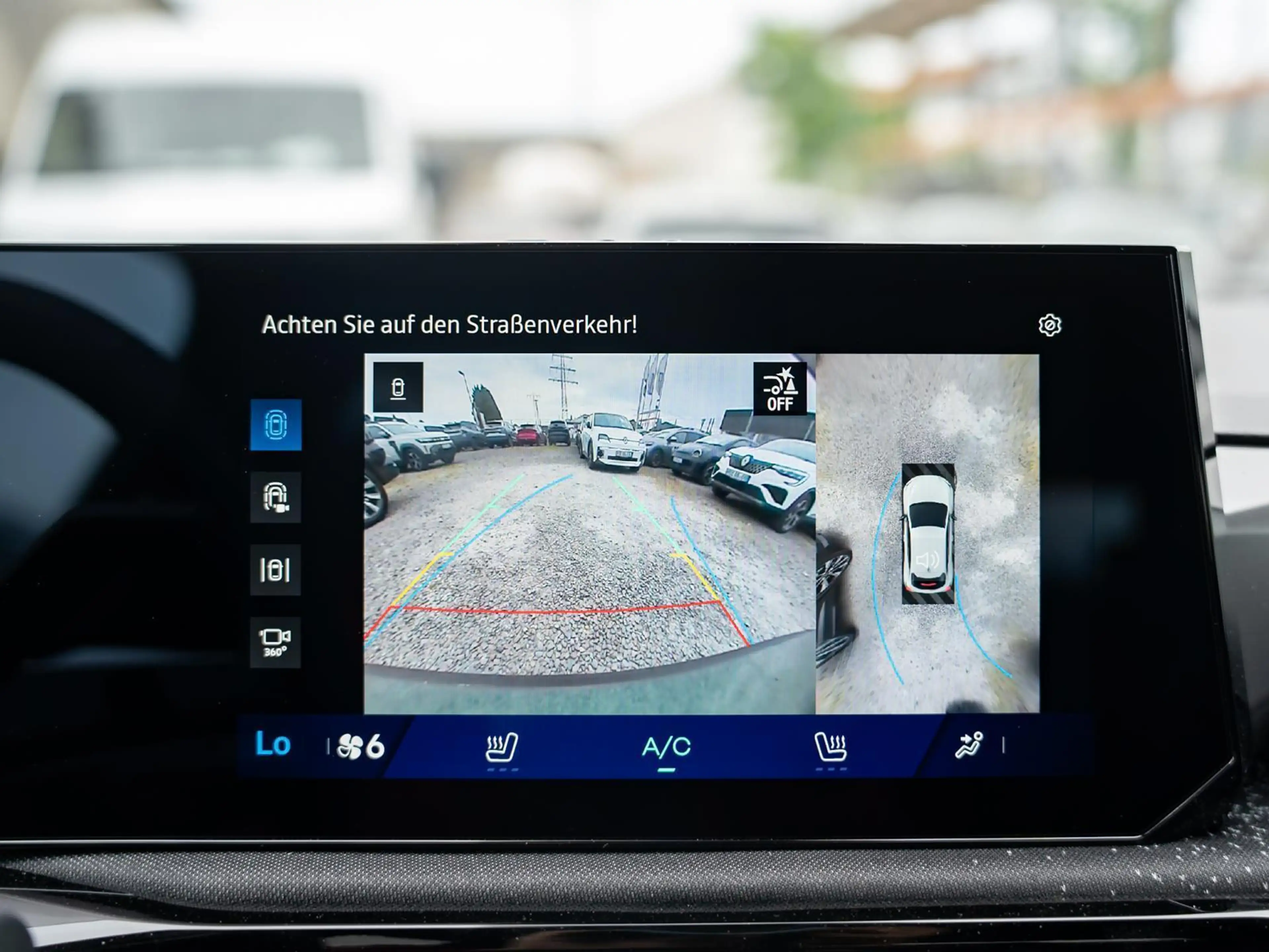 Renault Clio Techno TCe 115 EDC NAVI SHZ PDC KLIMA BT ZV — photo 11