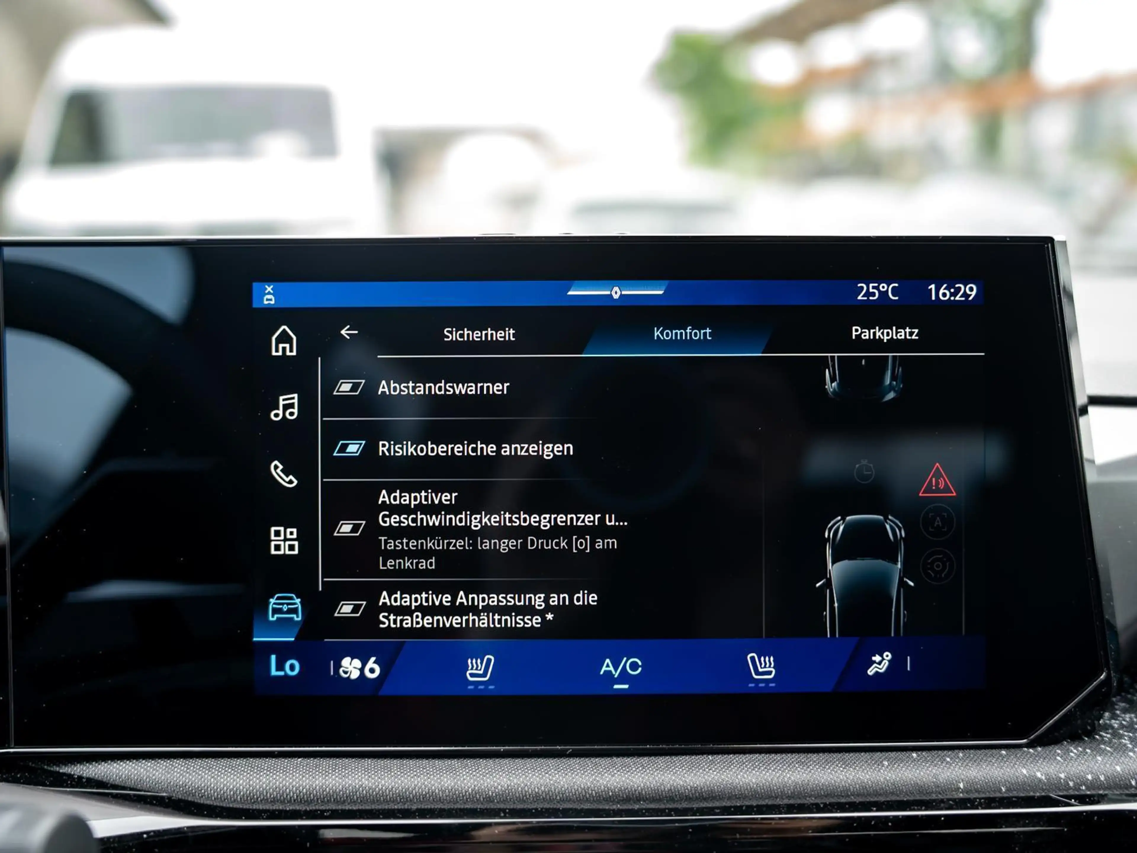 Renault Clio Techno TCe 115 EDC NAVI SHZ PDC KLIMA BT ZV — photo 10