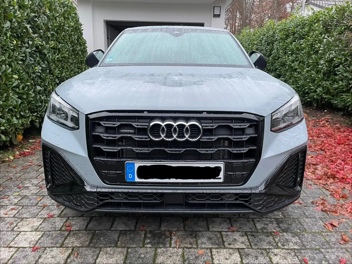 Audi Q2 Q2 40 TFSI quattro S tronic Sline 5J. Garantie AHK Grau - 2