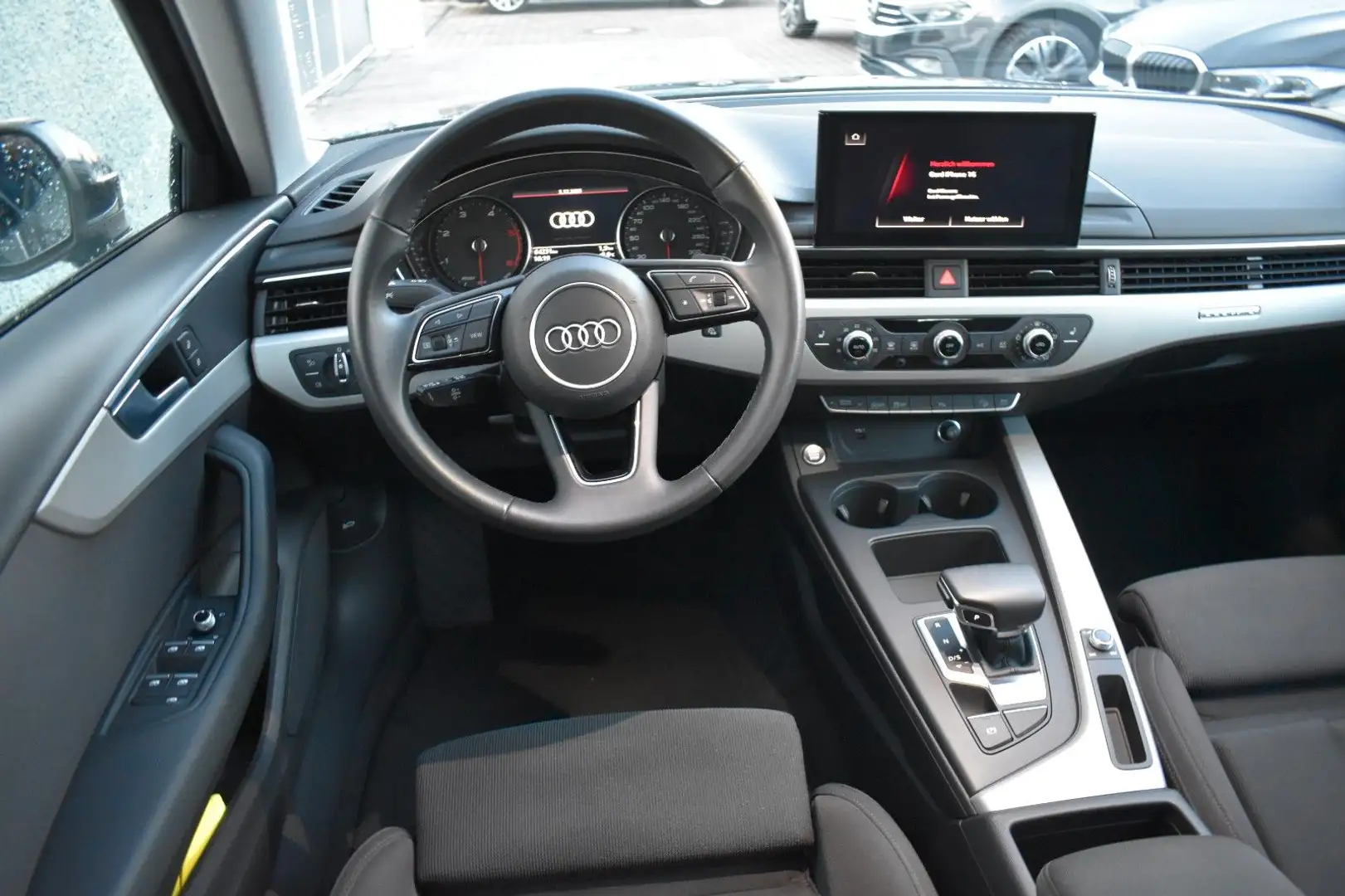 Audi A4 allroad quattro 40 TDI*SPORT*LED*AHK*NAVI*SHZ Grau - 2
