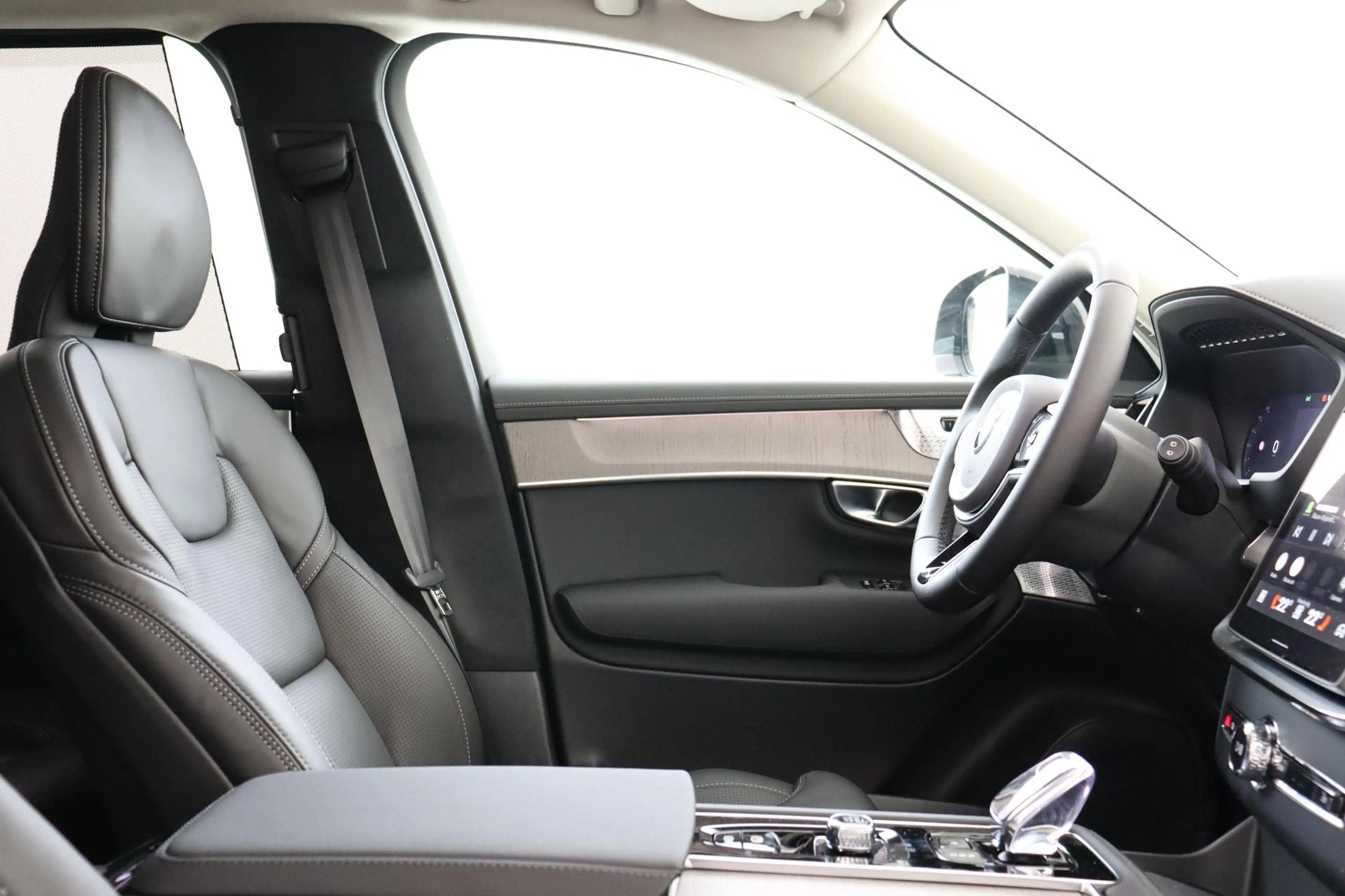 Volvo XC90 II T8 PLUG-IN HYBRID AWD ULTRA DARK -PANO.DAK|BOWE — photo 8