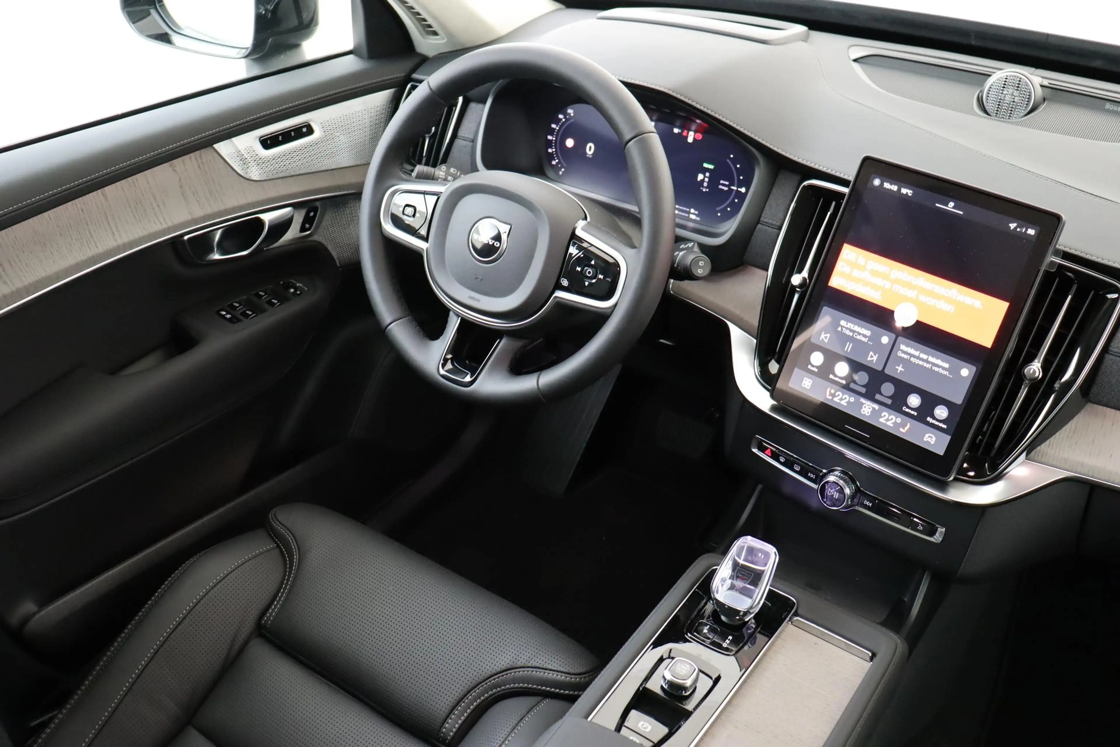 Volvo XC90 II T8 PLUG-IN HYBRID AWD ULTRA DARK -PANO.DAK|BOWE — photo 6