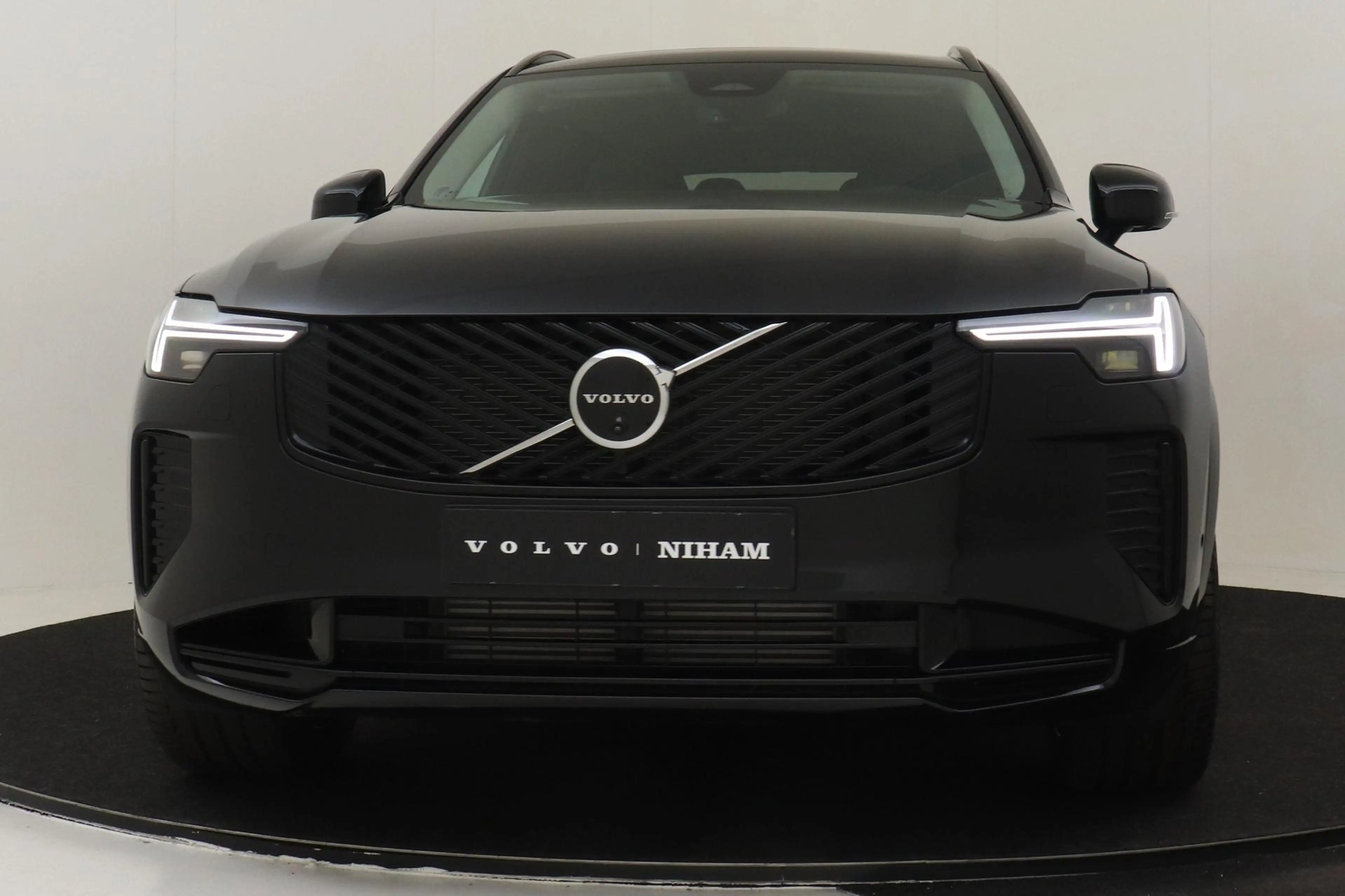 Volvo XC90 II T8 PLUG-IN HYBRID AWD ULTRA DARK -PANO.DAK|BOWE — photo 9