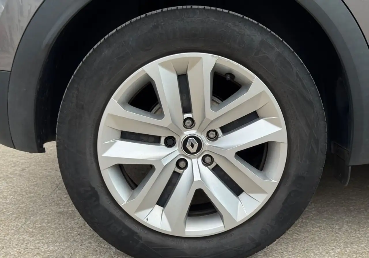 Renault Captur — photo 26
