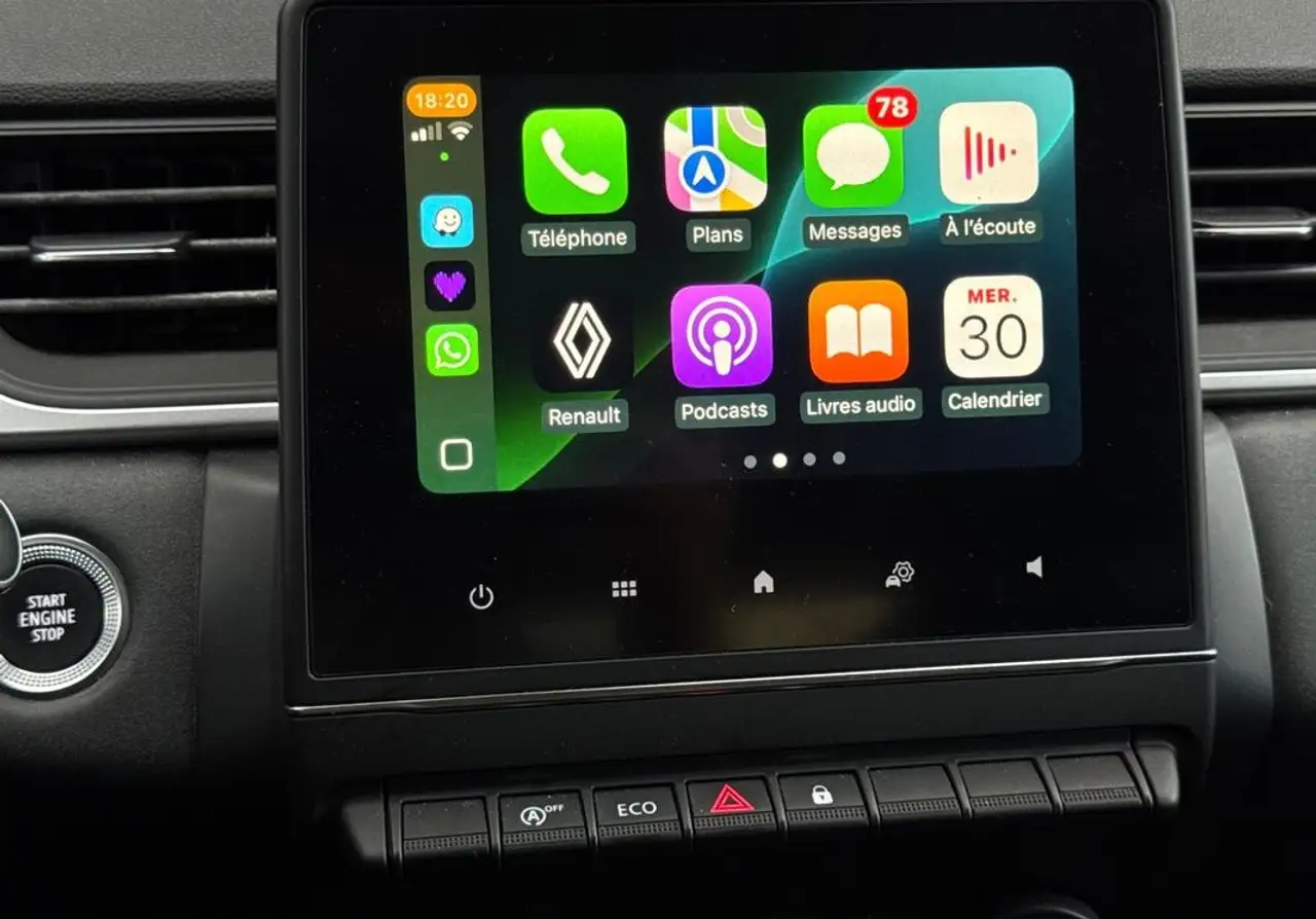 Renault Captur — photo 4