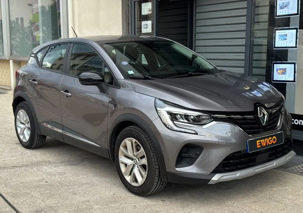 Renault Captur — photo 11