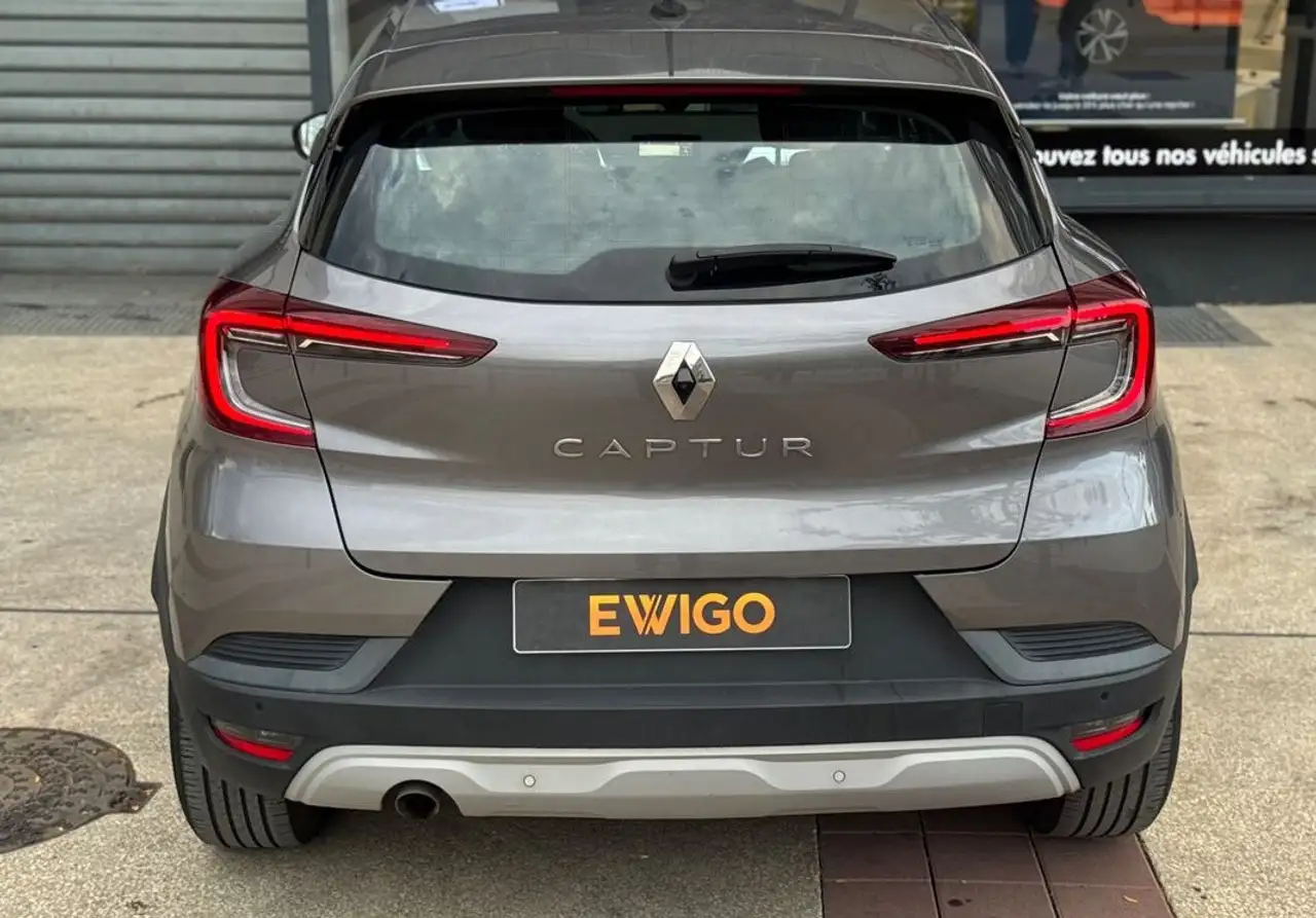 Renault Captur — photo 13