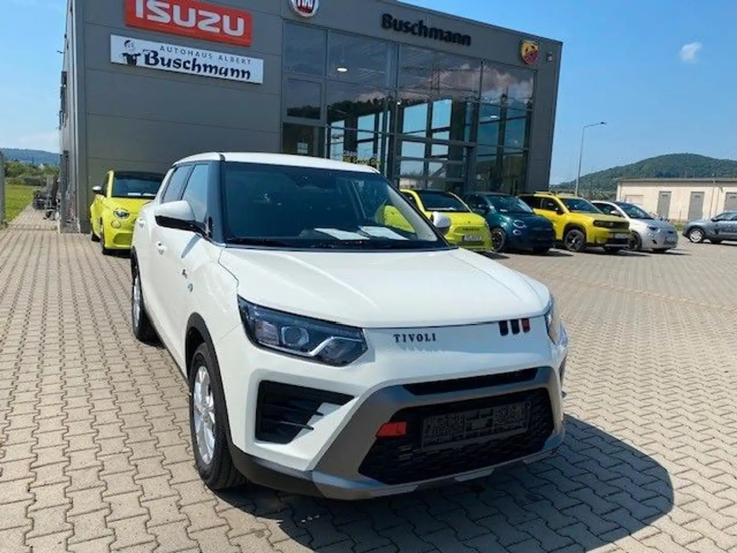 KGM Tivoli 1.5 T-GDI Nomad 2WD A/T Weiß - 2