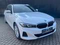 BMW 318 i Touring Facelift /360°Kamera/HeadUp/Sitzh Wit - thumbnail 4