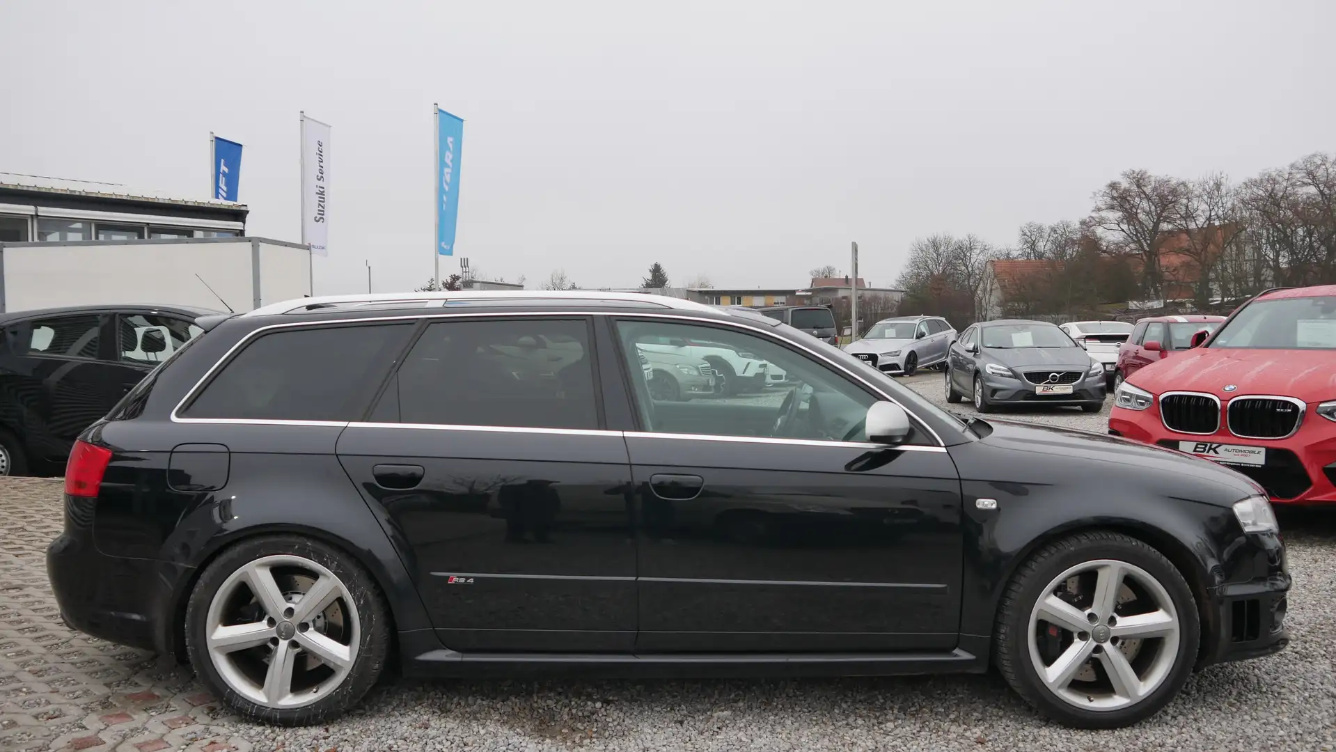 Audi RS4 4.2 FSI Quattro Schiebedach Xenon Sitzheiz. Klima Schwarz - 2