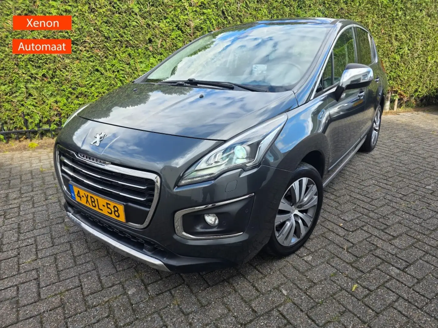 Peugeot 3008 1.6 THP Allure: Xenon automaat Pano Gris - 1