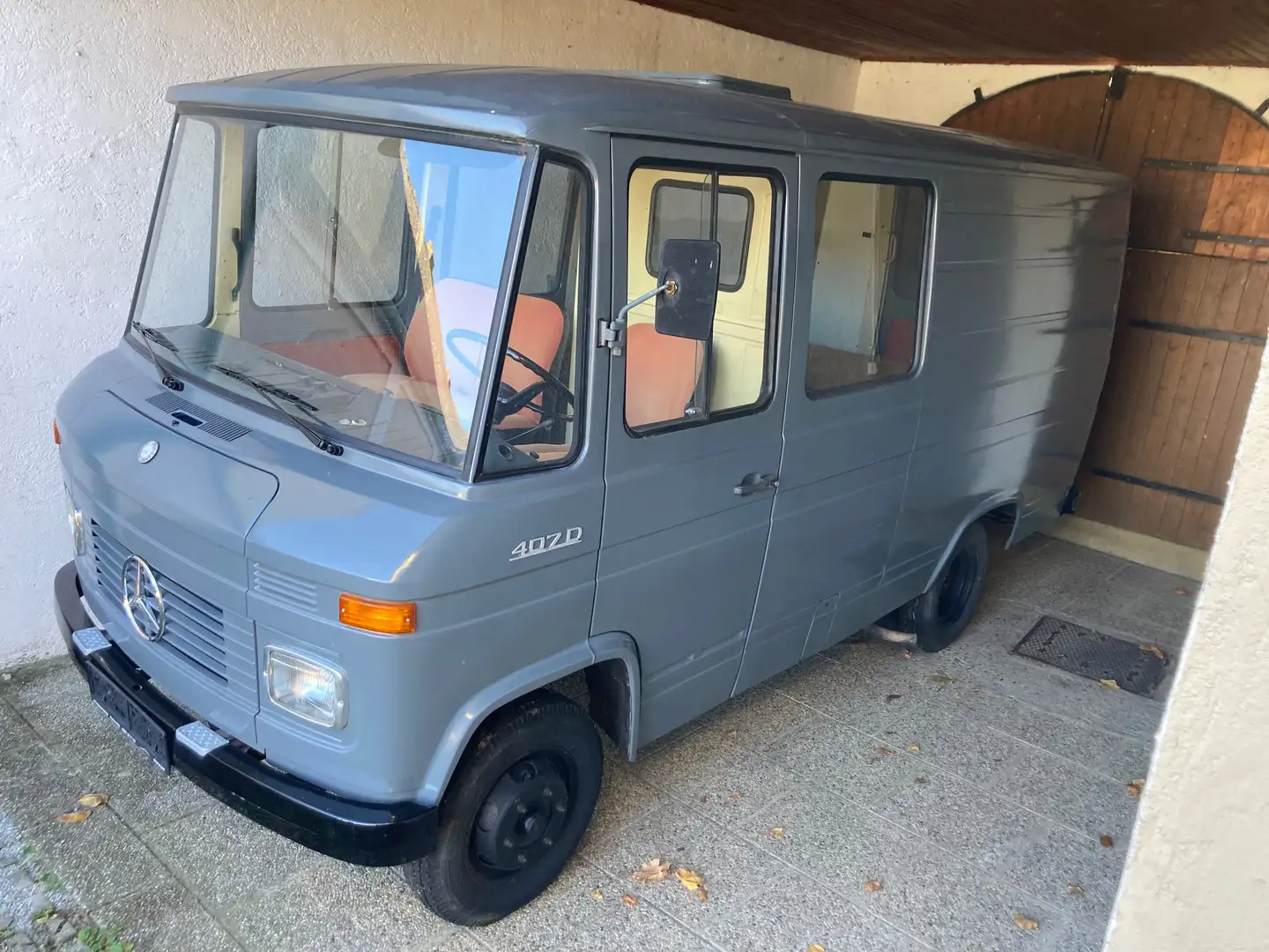 Mercedes-Benz T2 407 D Grijs - 2