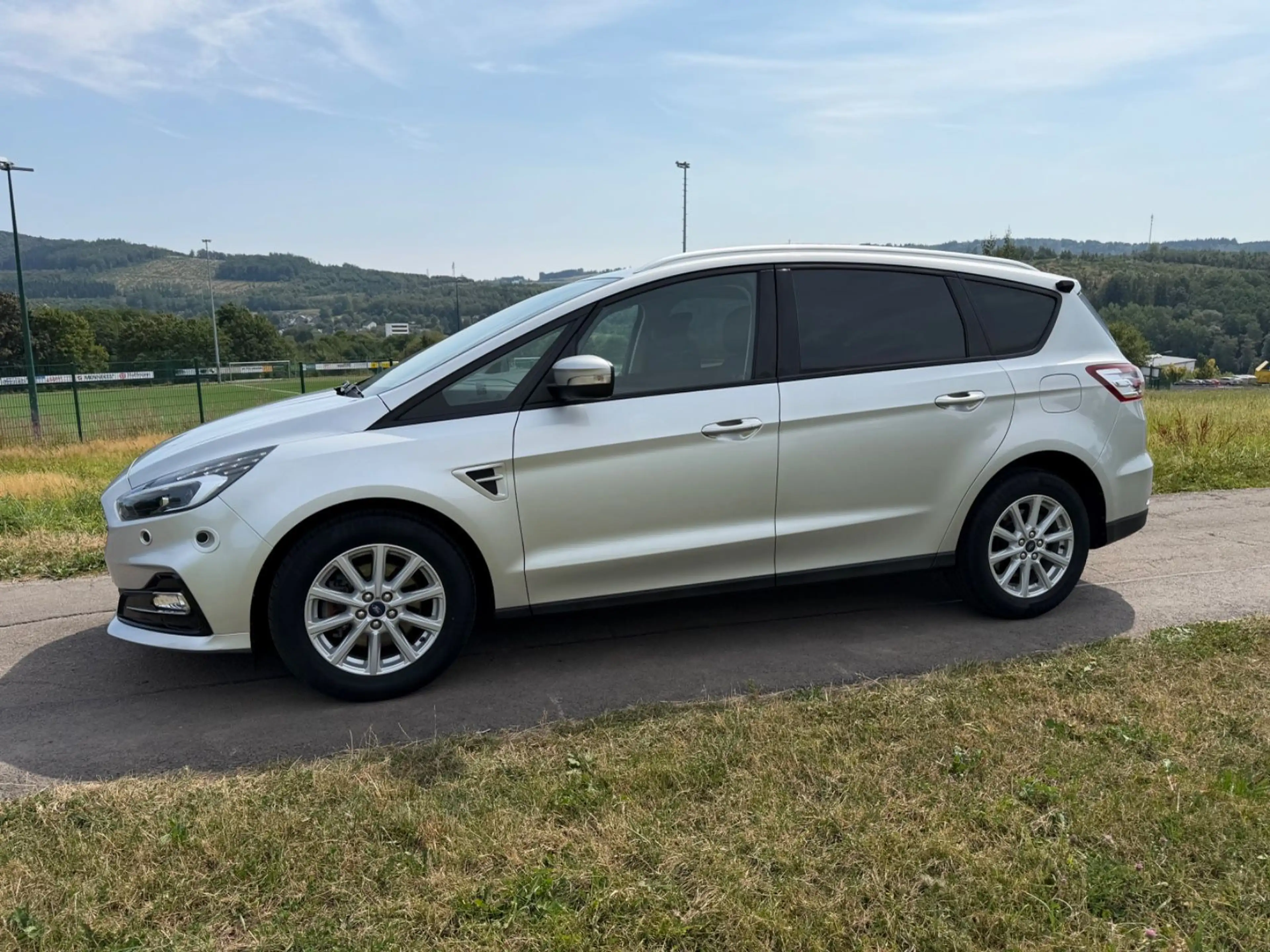 Ford S-Max S-MAX Trend Automatik LED DAB — photo 3