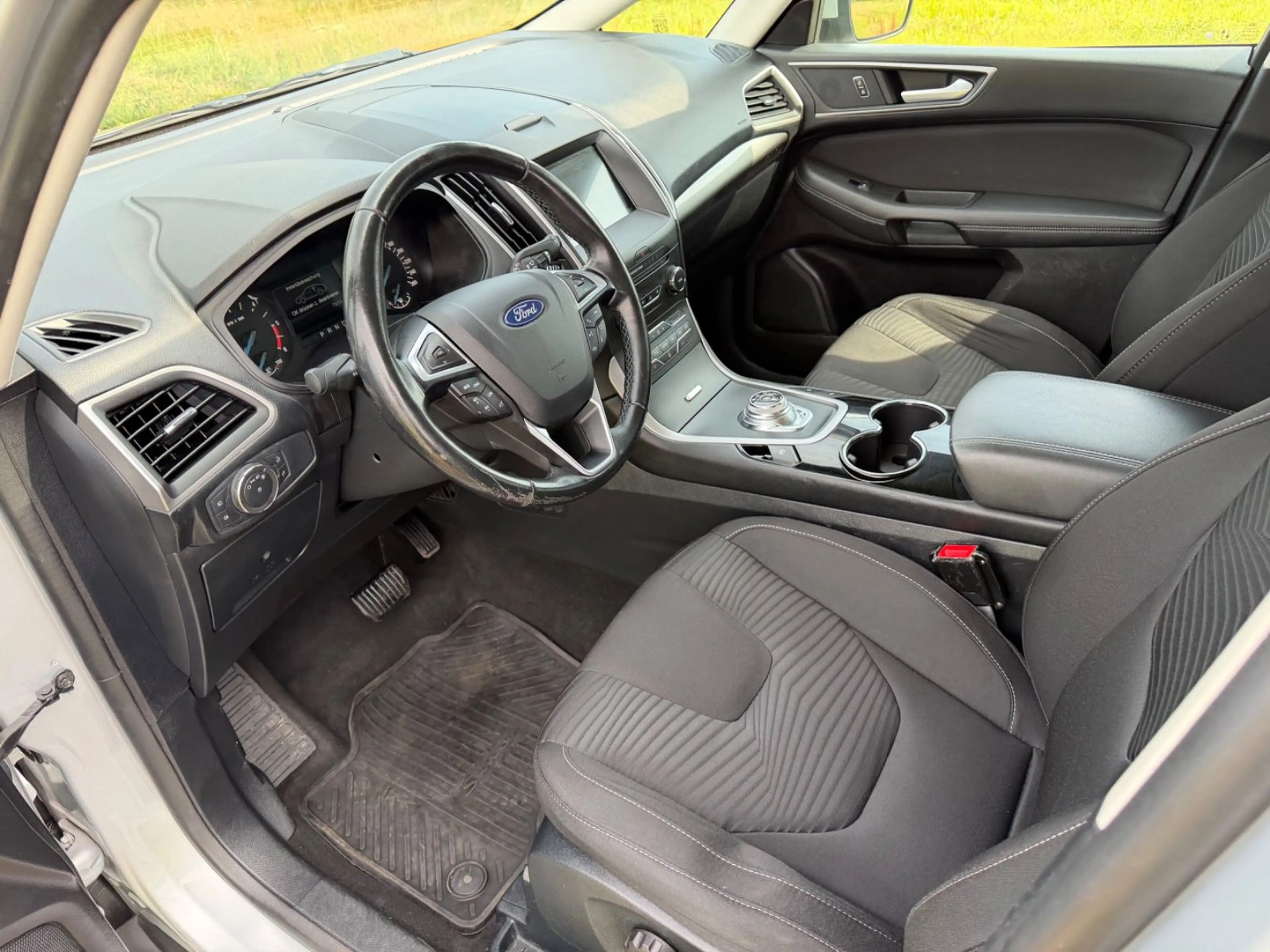 Ford S-Max S-MAX Trend Automatik LED DAB — photo 14